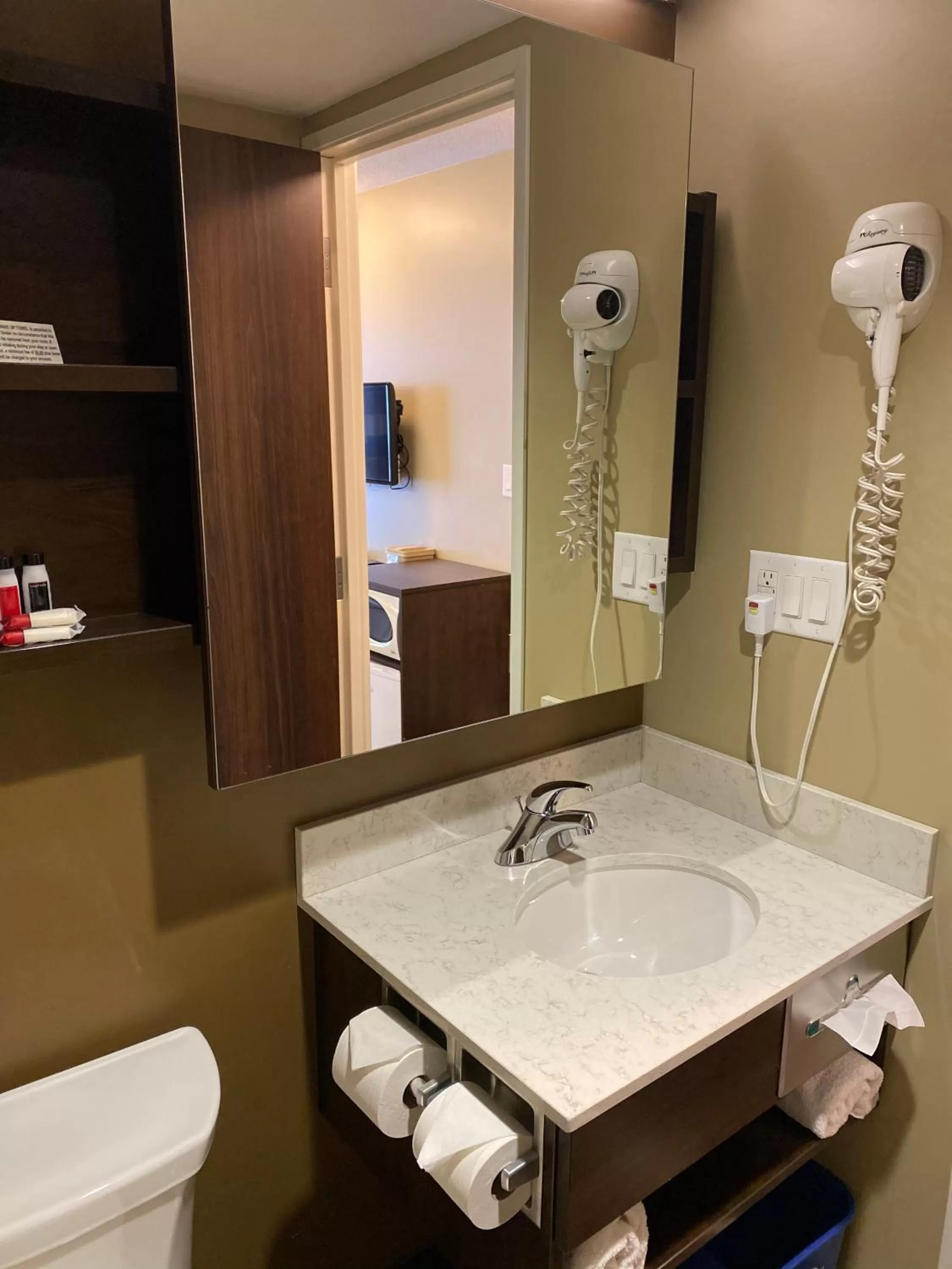 Bathroom in Microtel Inn & Suites by Wyndham - Timmins
