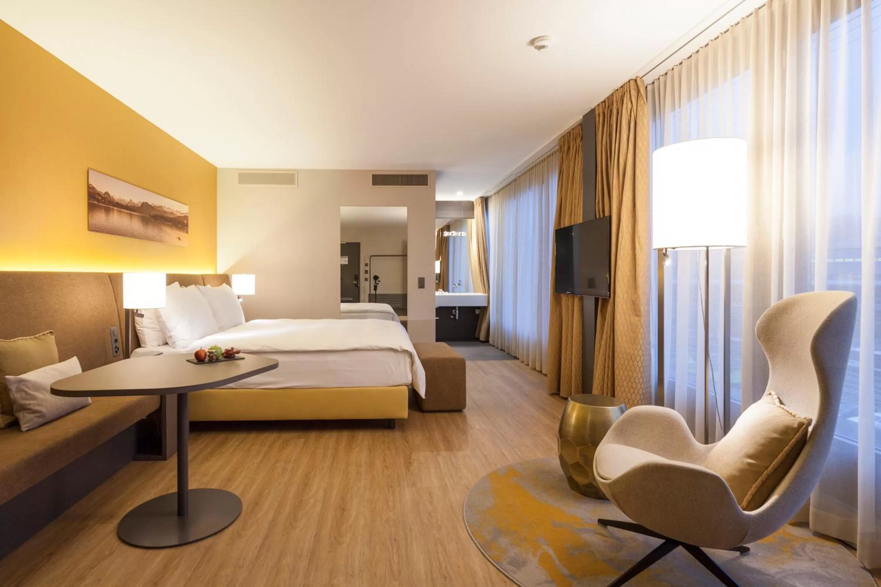 Bedroom, Bed in Radisson Blu Hotel, Lucerne