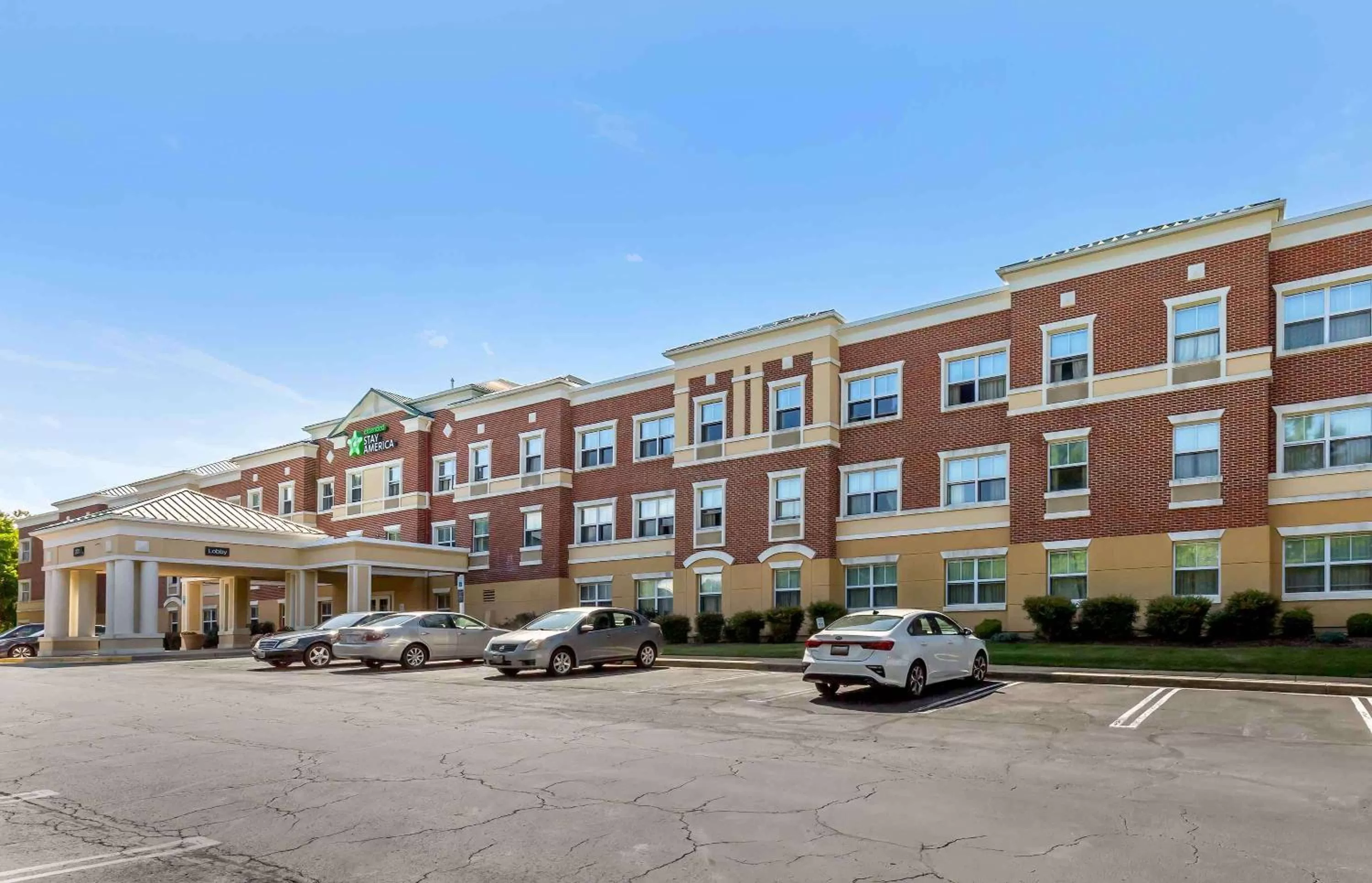 Property building in Extended Stay America Suites - Washington, DC - Gaithersburg - South