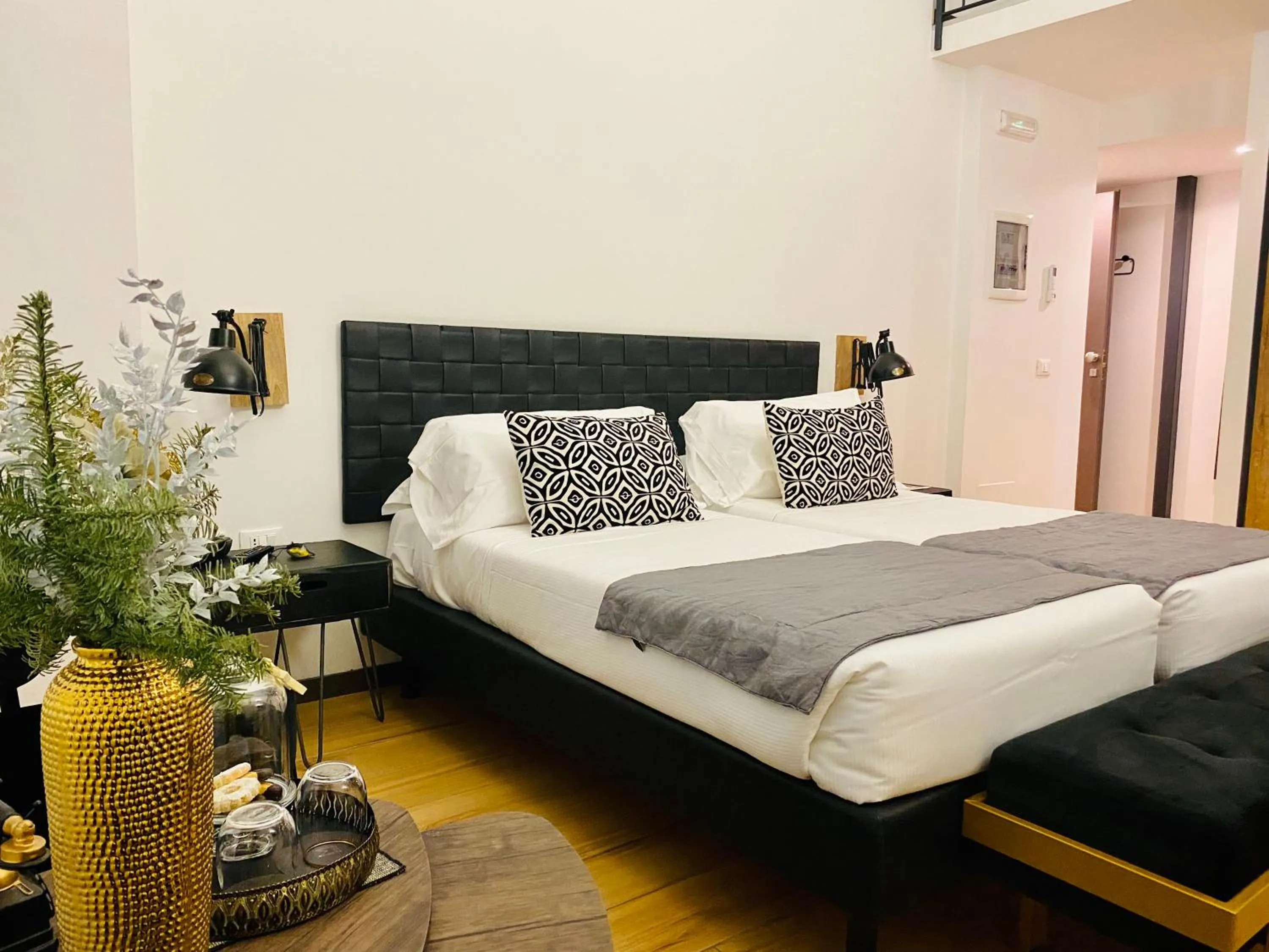 Bed in INTO the heart of MILAN Aparthotel