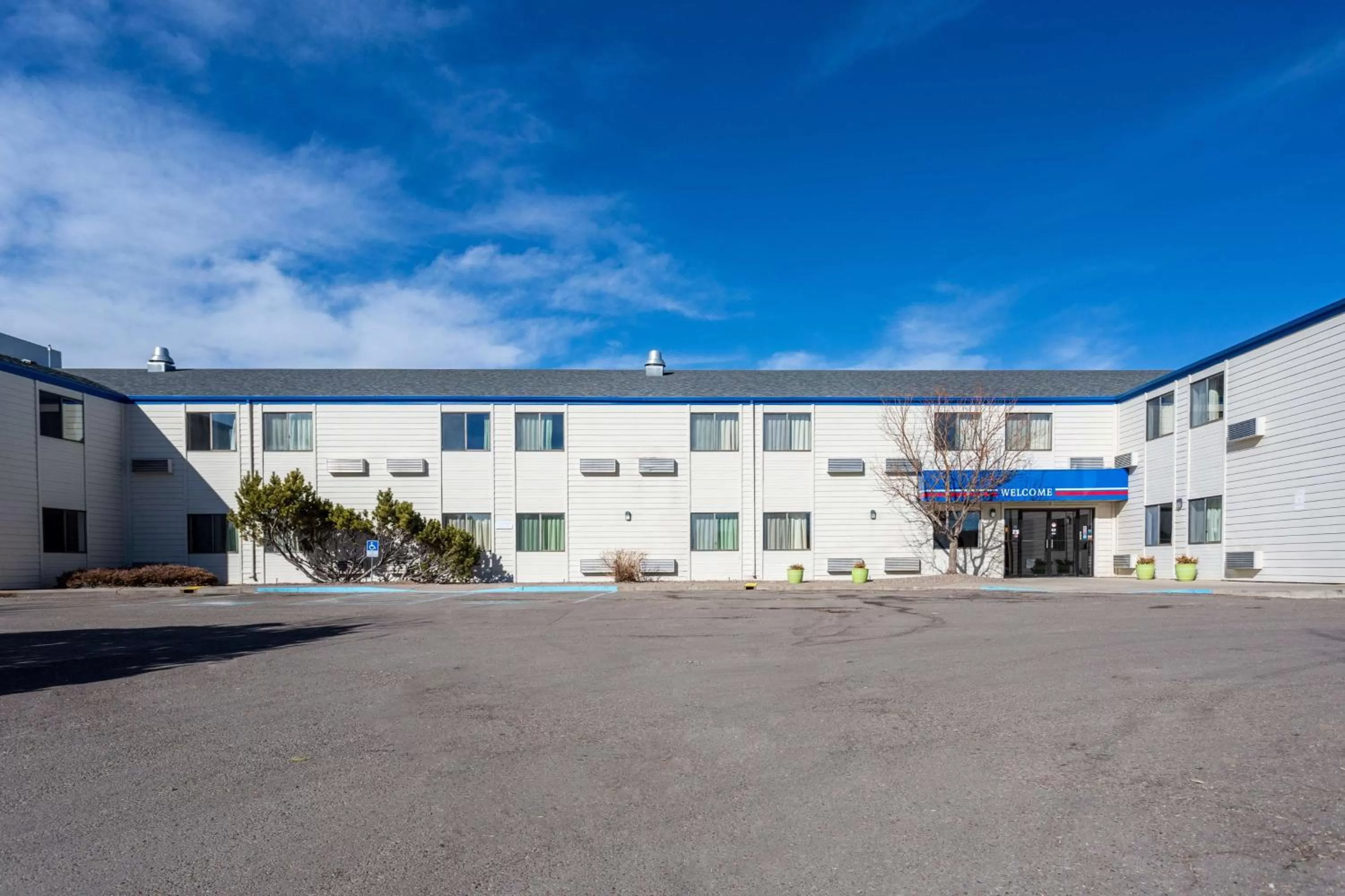 Property building in Motel 6-Great Falls, MT