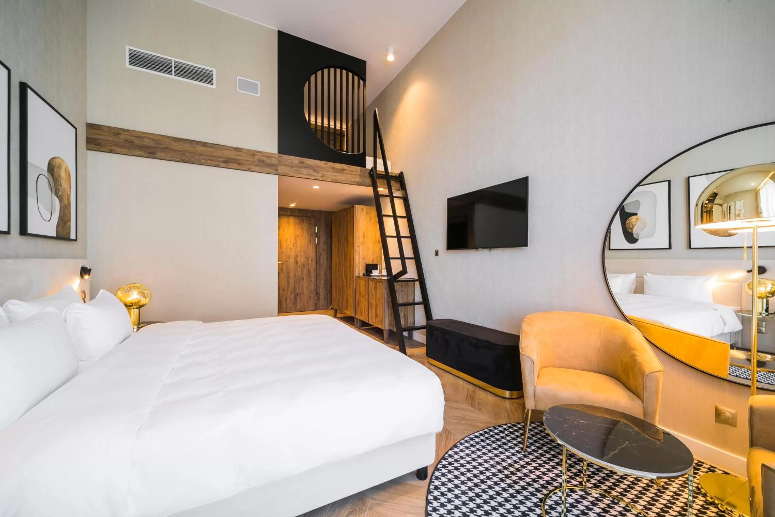 Photo of the whole room, Bed in Radisson Blu Hotel Sopot