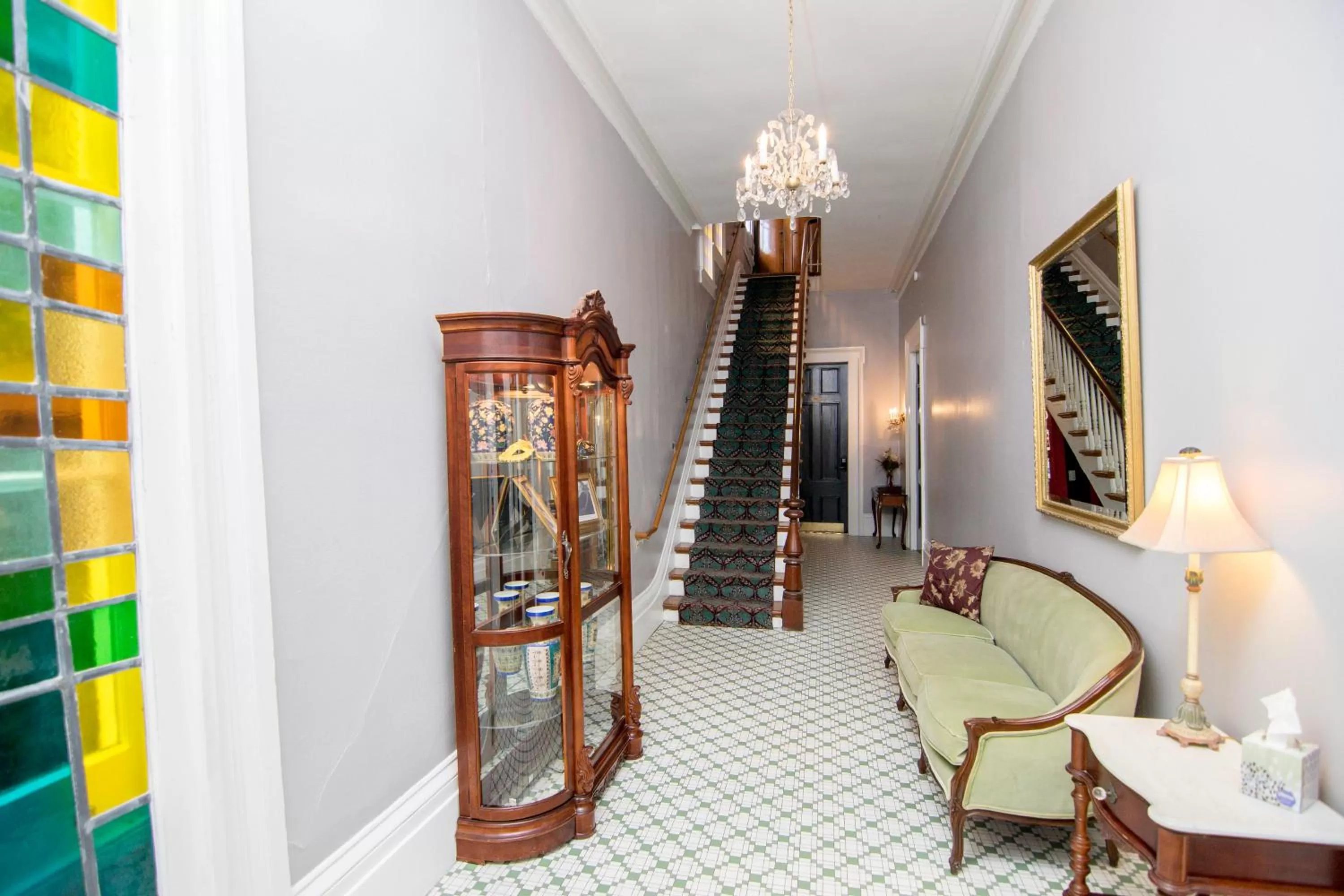 Lobby or reception in Rathbone Mansions New Orleans