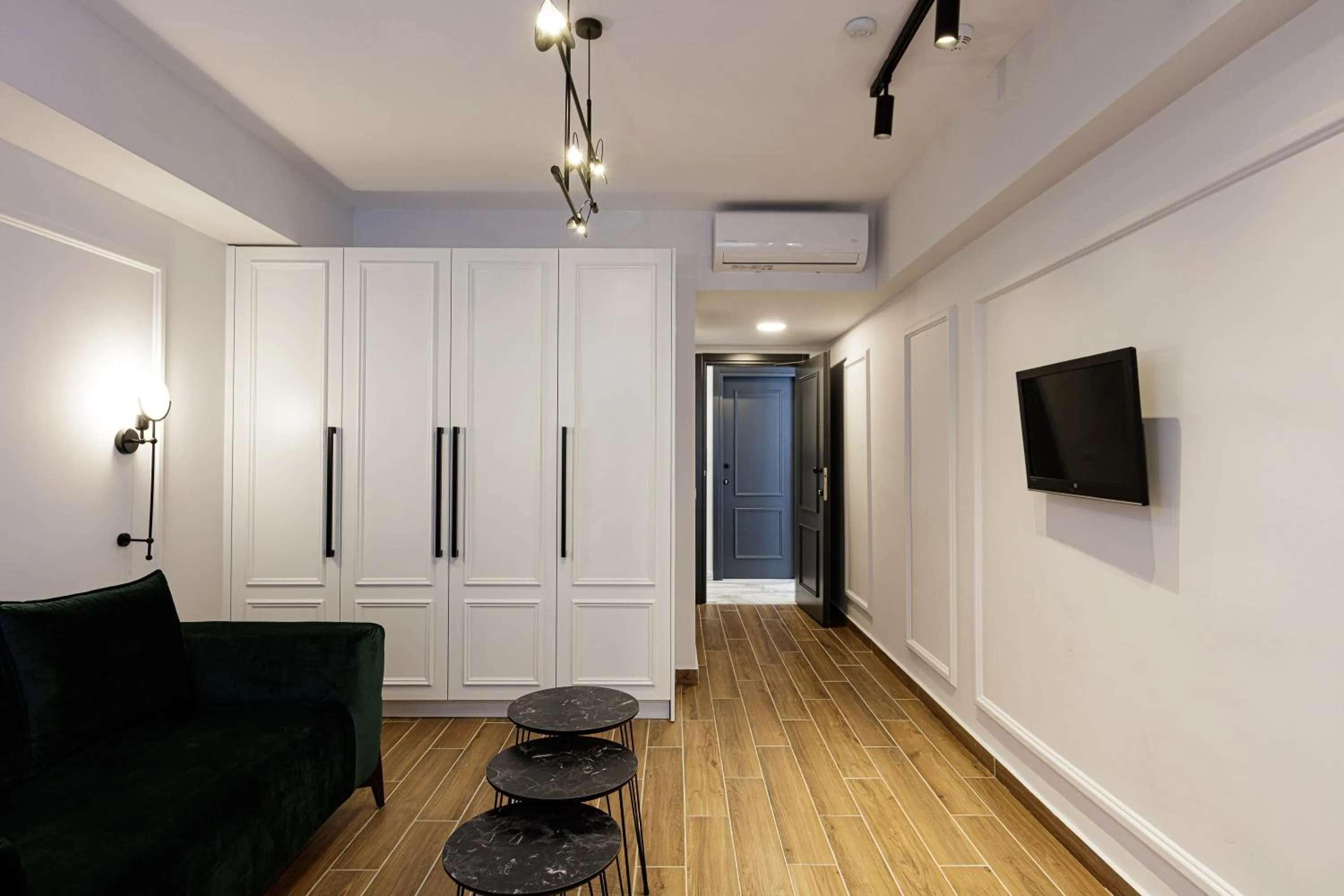 Bedroom in Jo An Palace