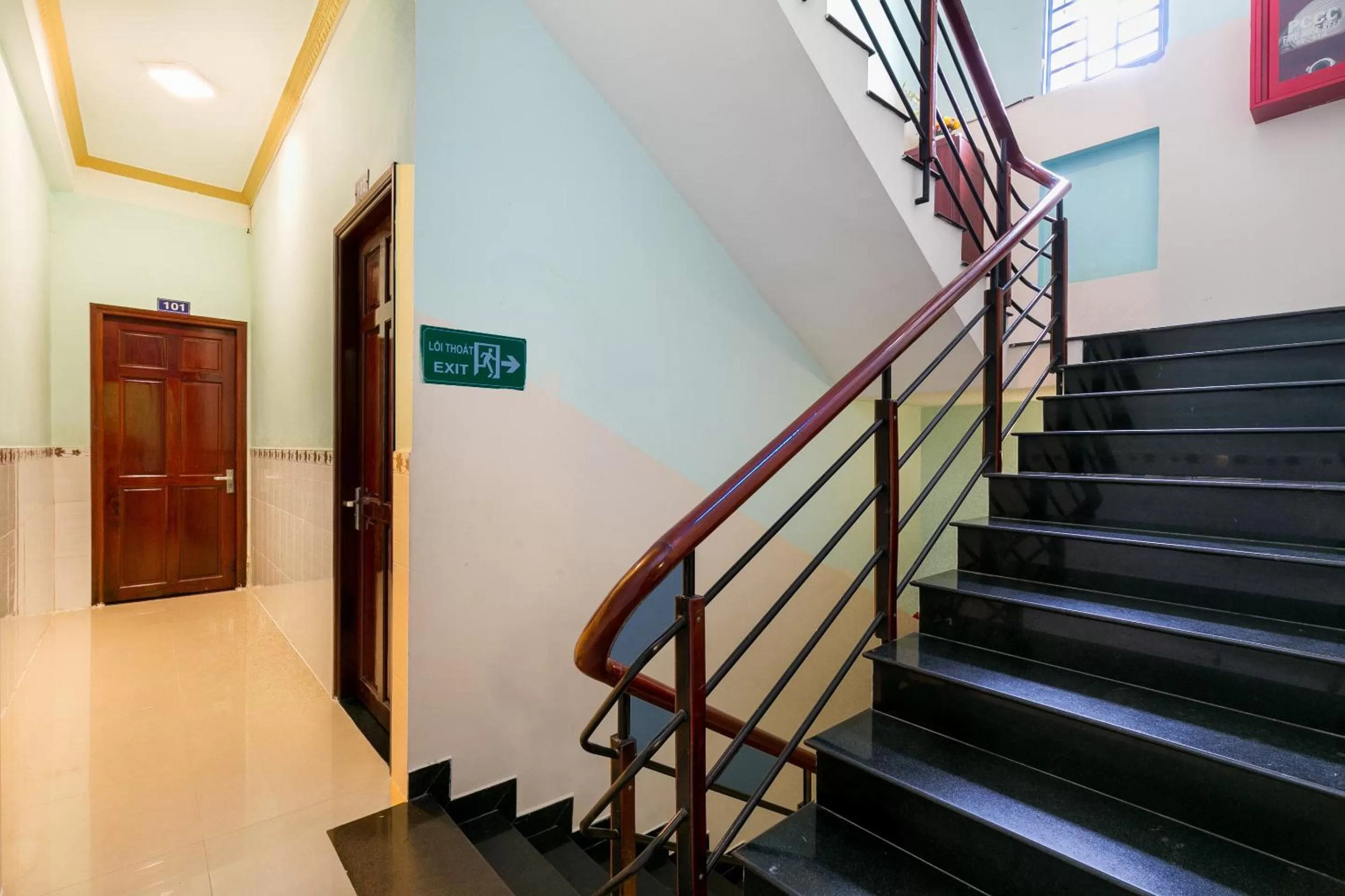 Facade/entrance in Ngoc Linh Hotel