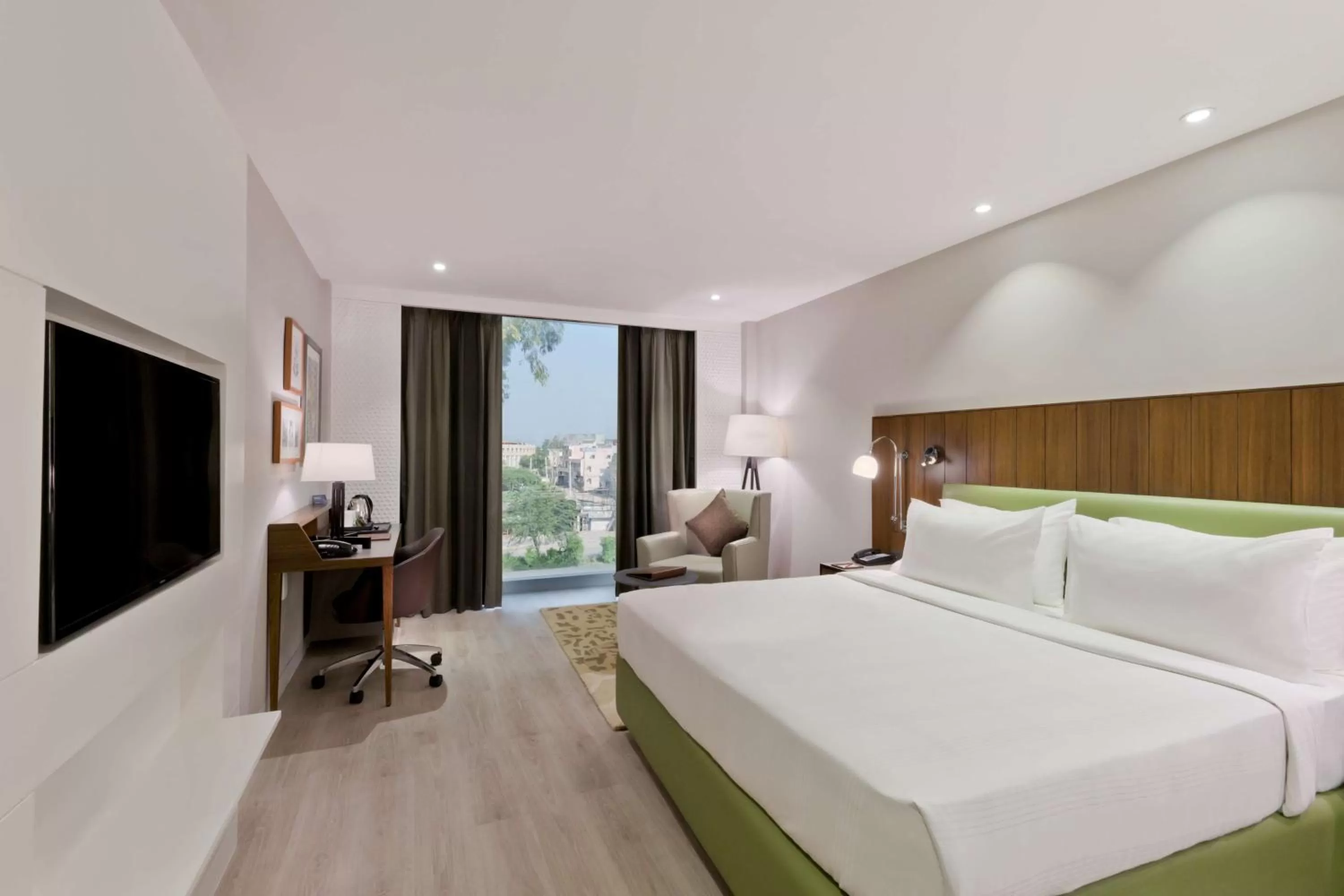 Photo of the whole room, Bed in Country Inn & Suites by Radisson Chandigarh Zirakpur