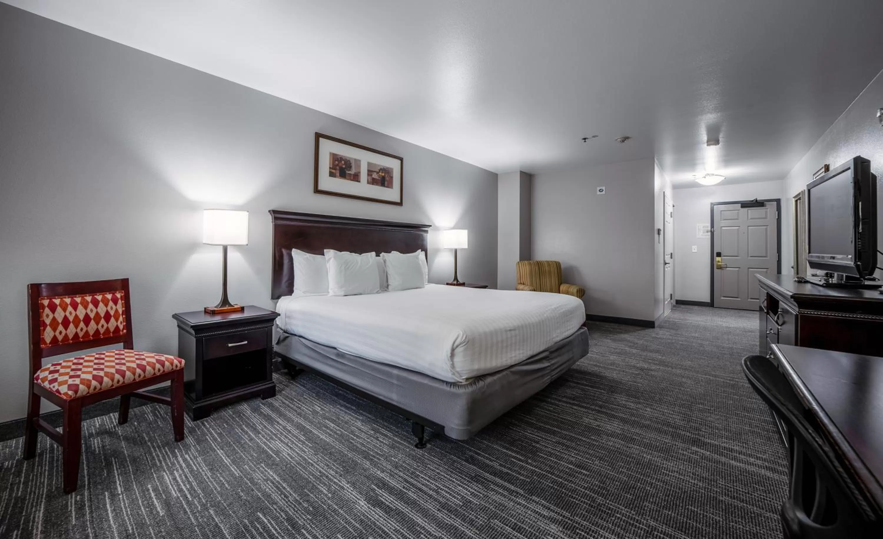 Bedroom, Bed in Country Inn & Suites by Radisson, Ontario at Ontario Mills, CA