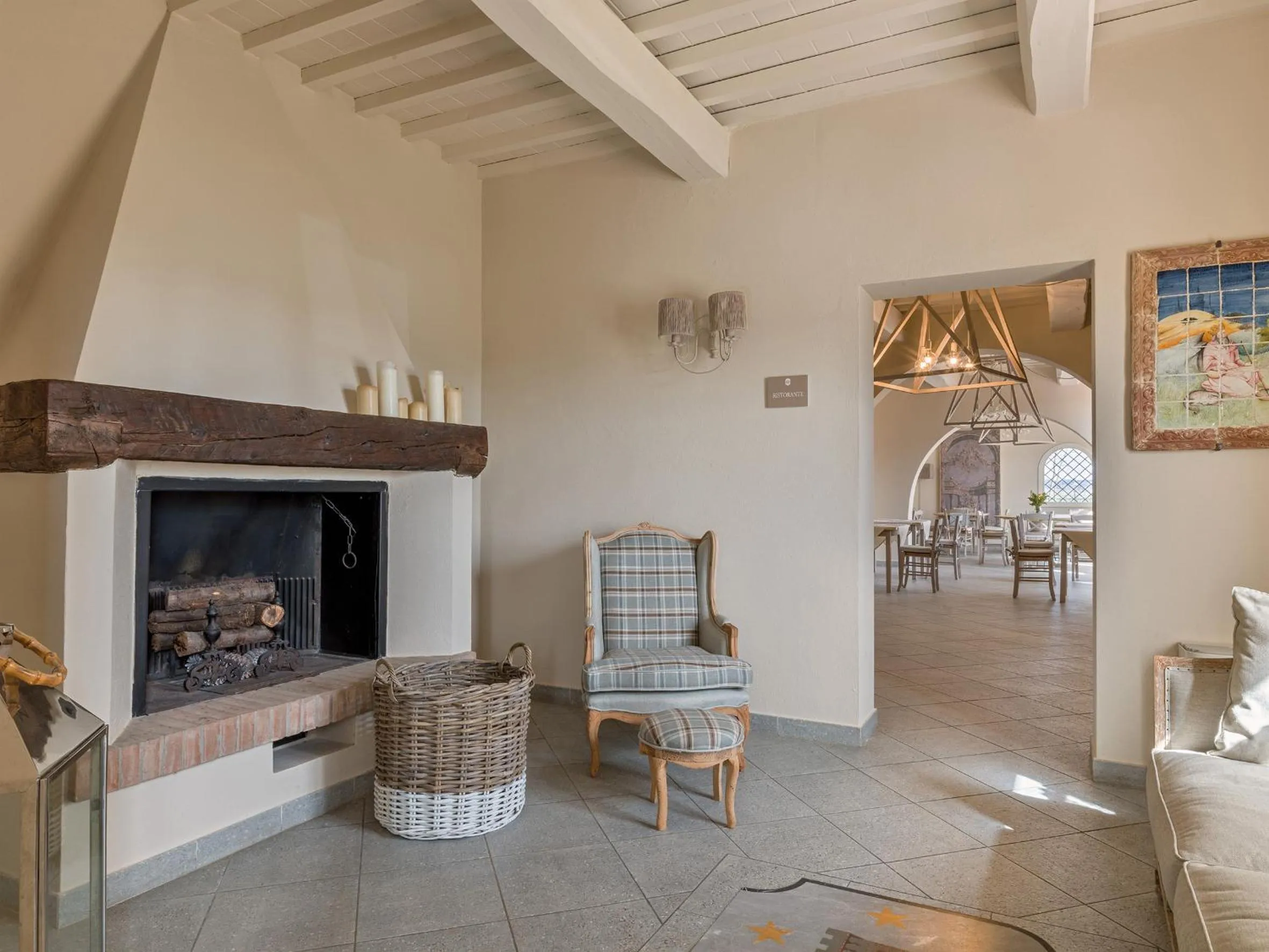 Communal lounge/ TV room in Resort Casale Le Torri