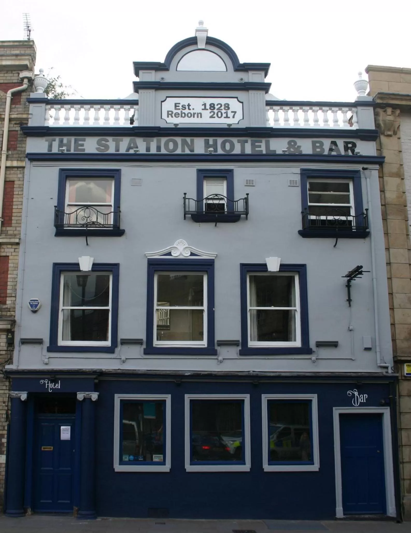 Facade/entrance in The Station