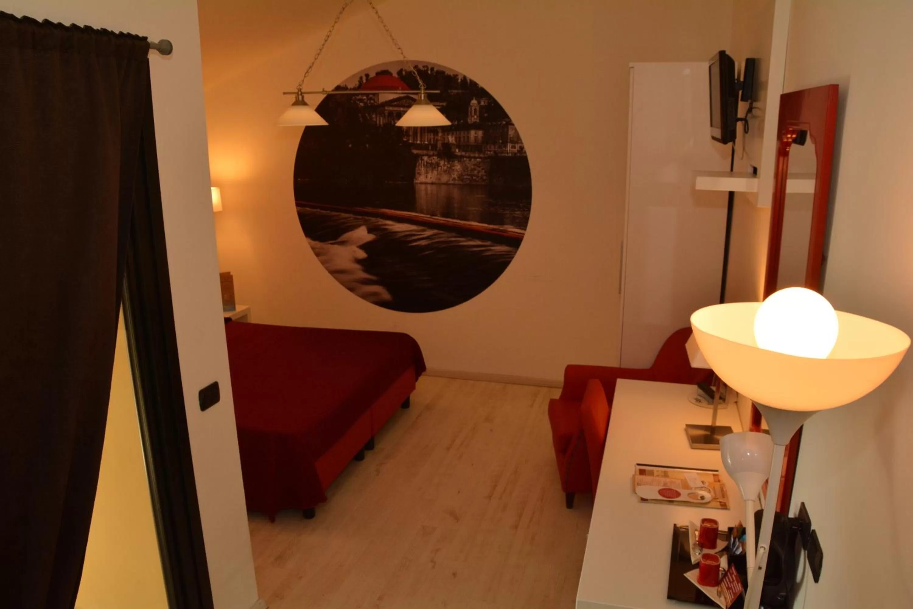 Photo of the whole room in Hotel Villa Glicini