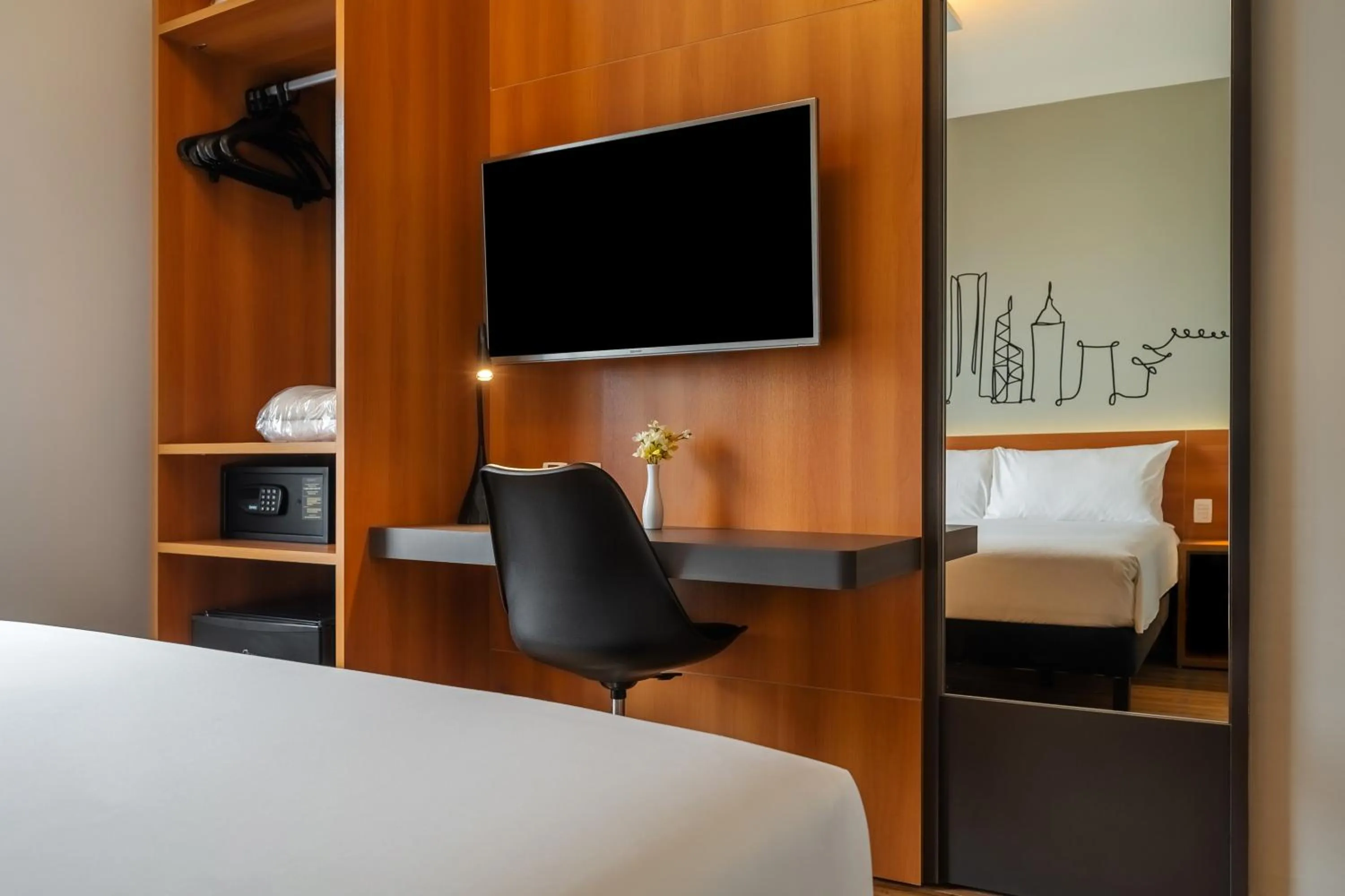 Bedroom, Bed in Ibis Styles SP Centro