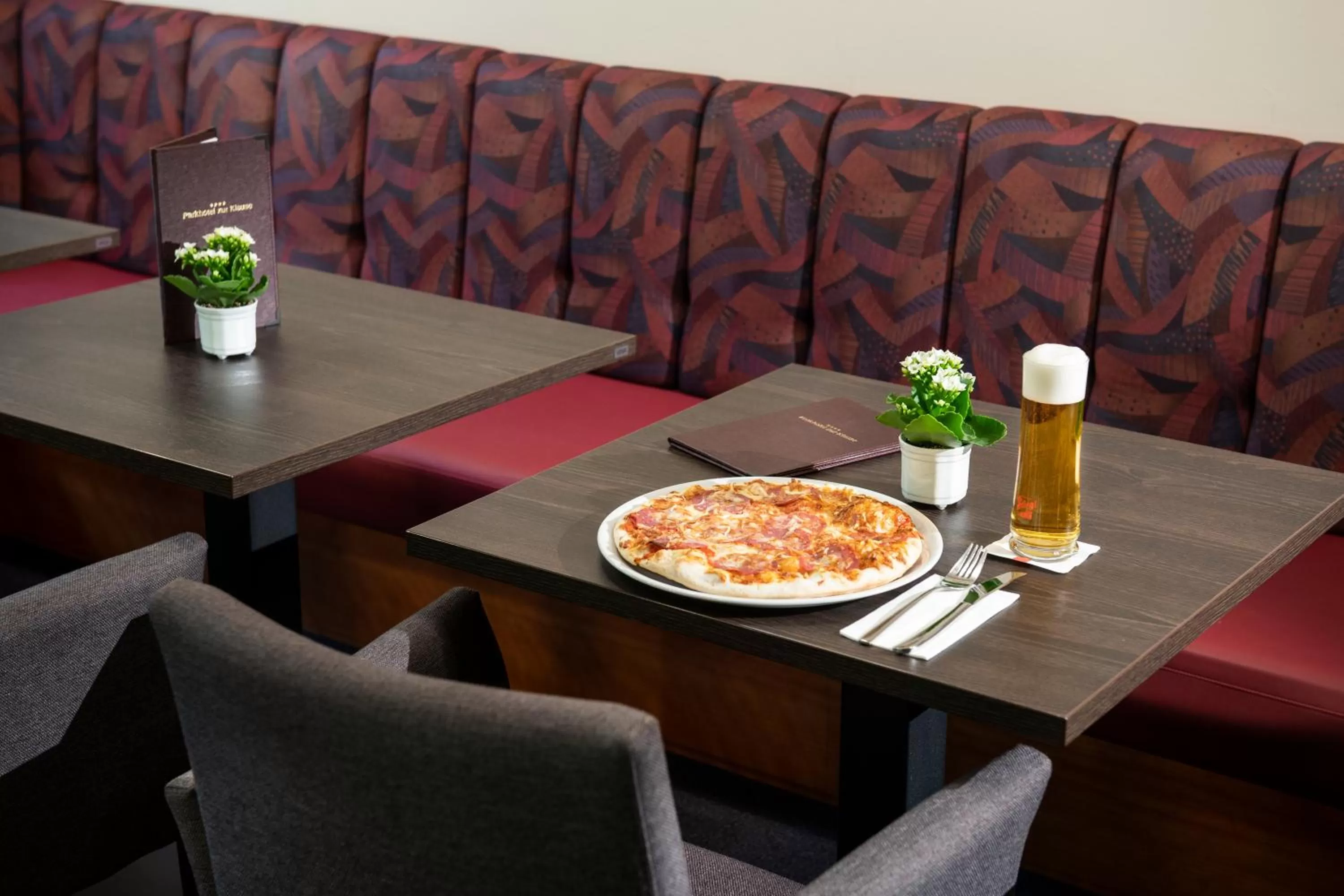 Restaurant/places to eat in Parkhotel zur Klause