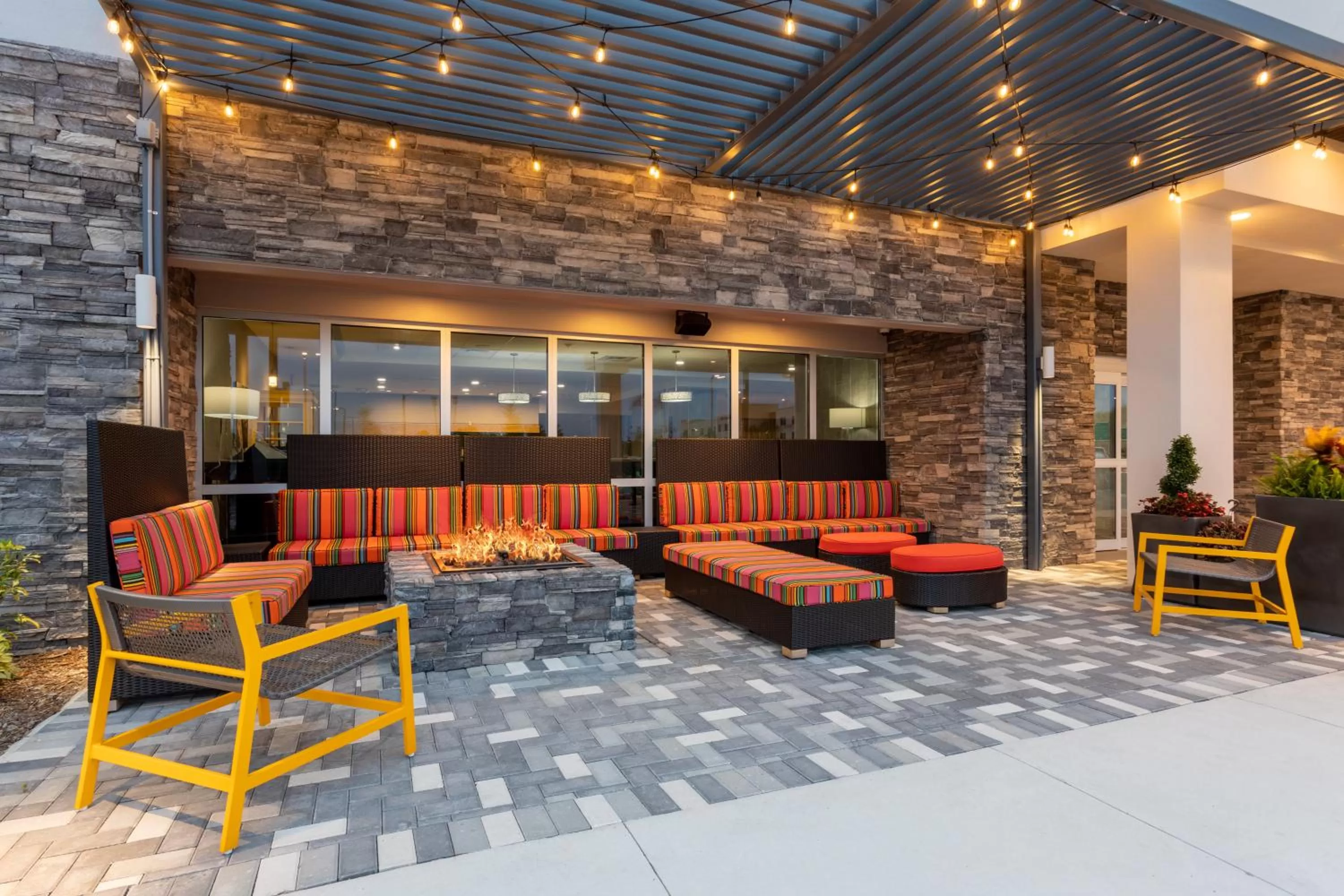 flat iron in Home2 Suites By Hilton Vero Beach I-95