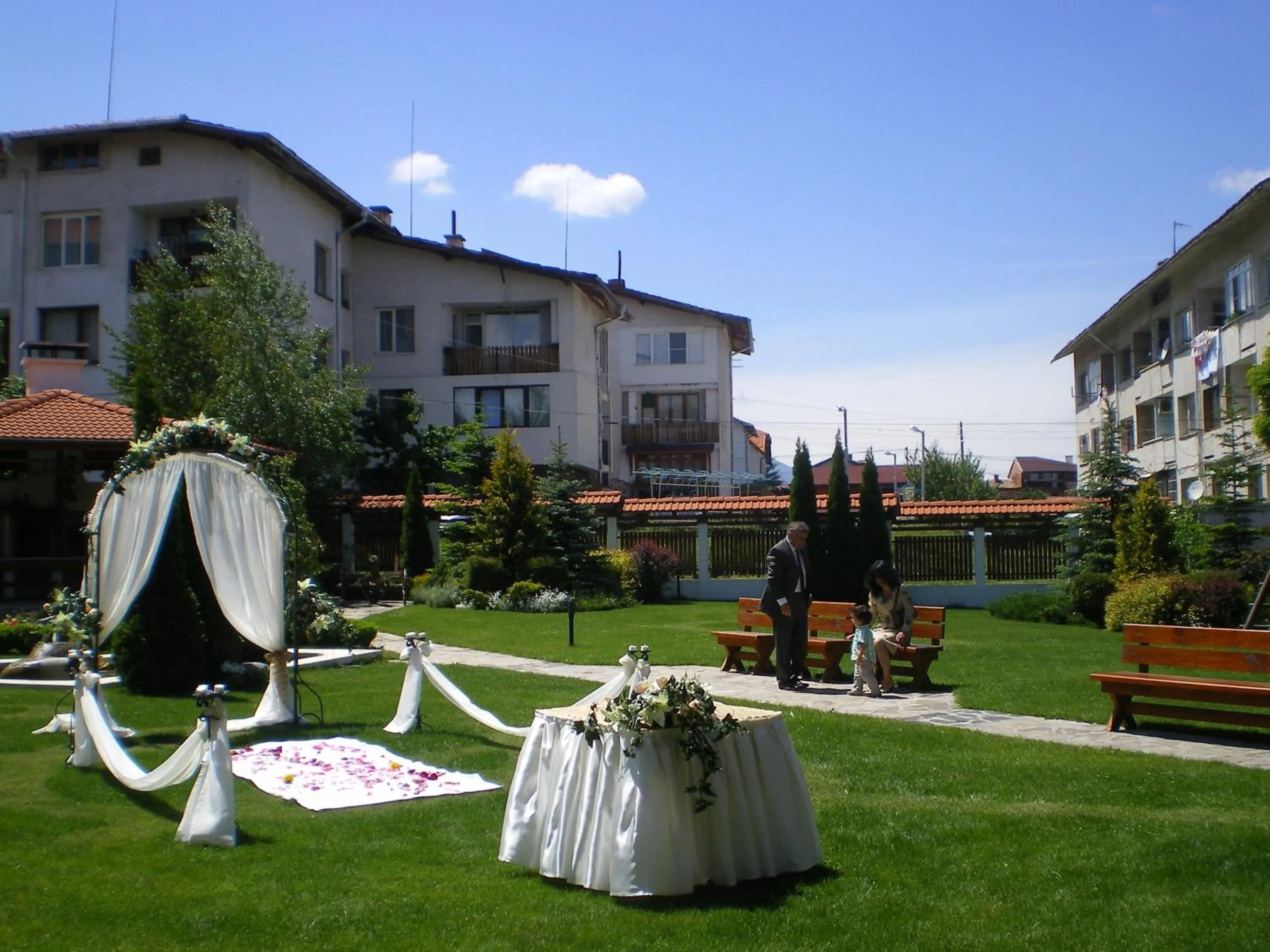 Facade/entrance in Evelina Palace Hotel
