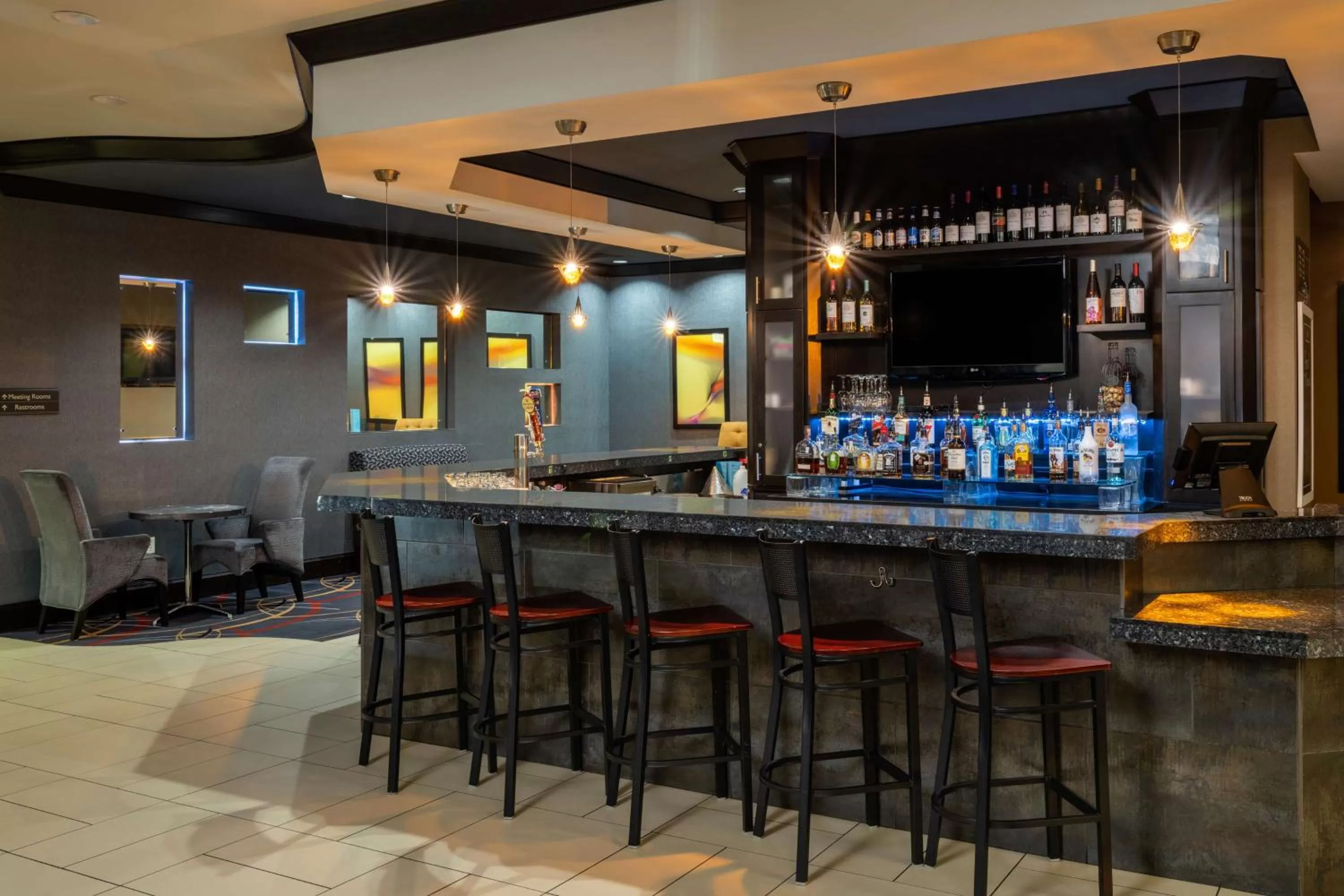 Lounge or bar in Hilton Garden Inn Ft Worth Alliance Airport