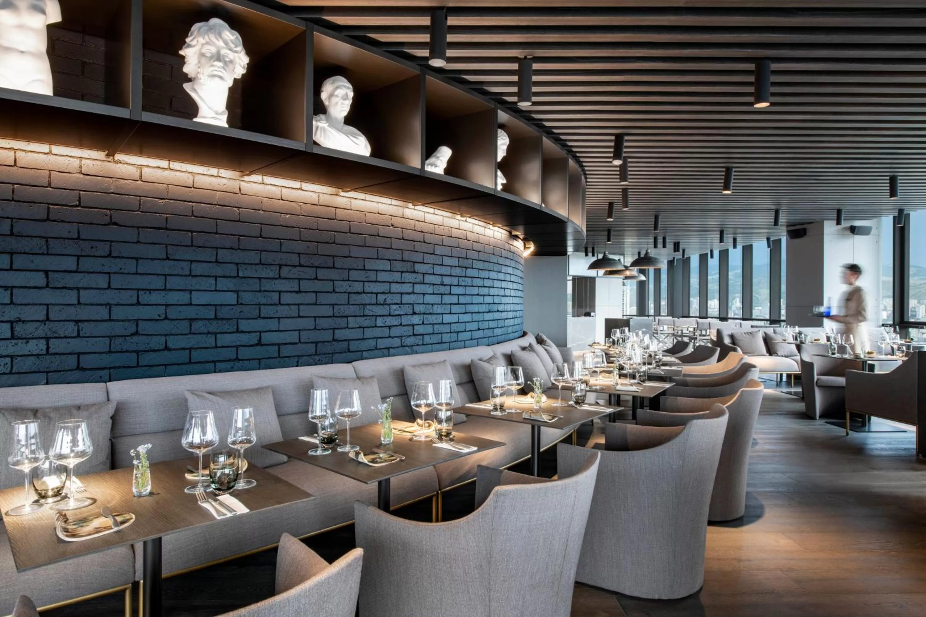 Restaurant/places to eat in Pullman Tbilisi Axis Towers