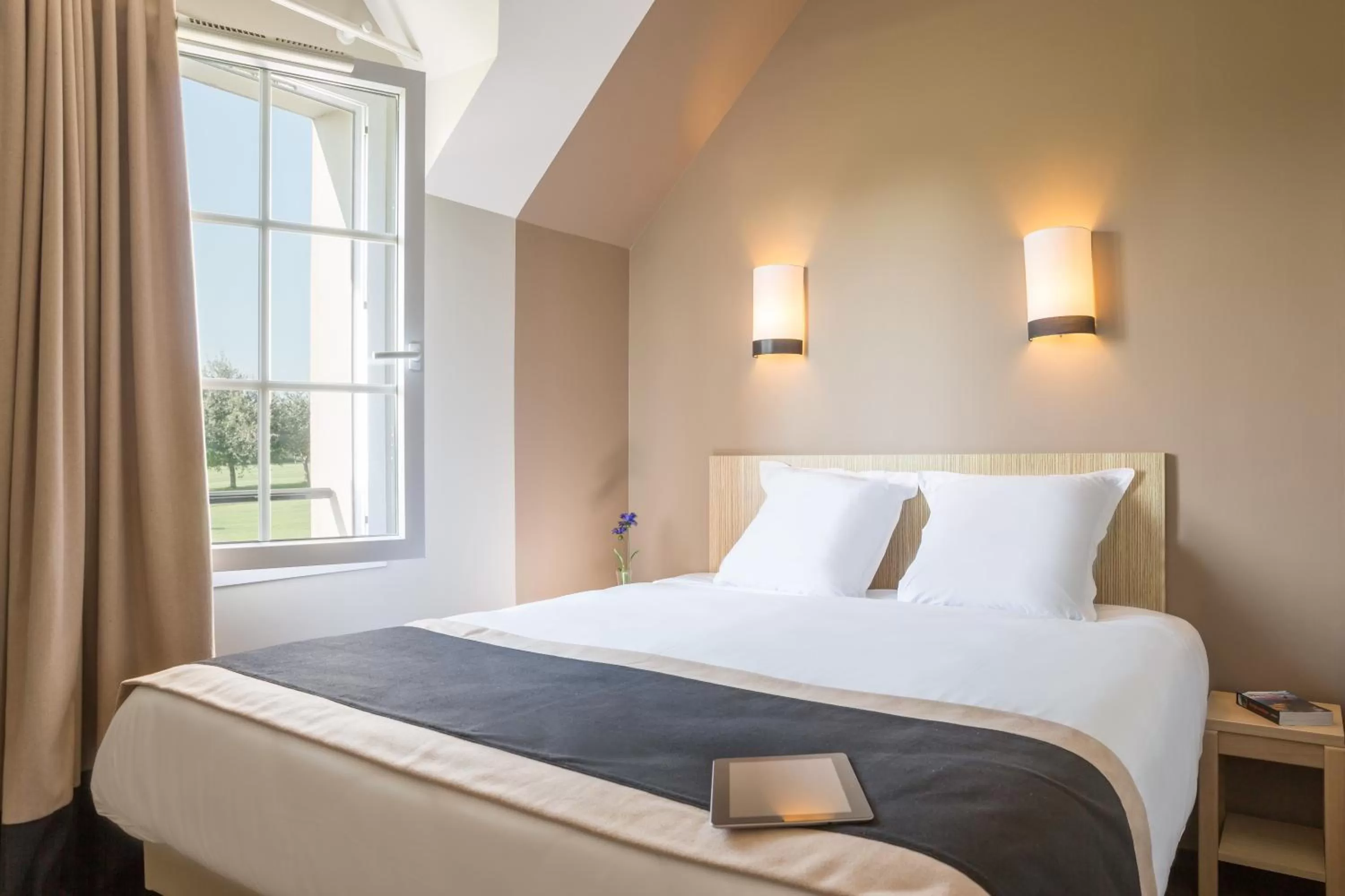 Two-Bedroom House with Terrace (6 People) in Résidence Pierre & Vacances le Green Beach