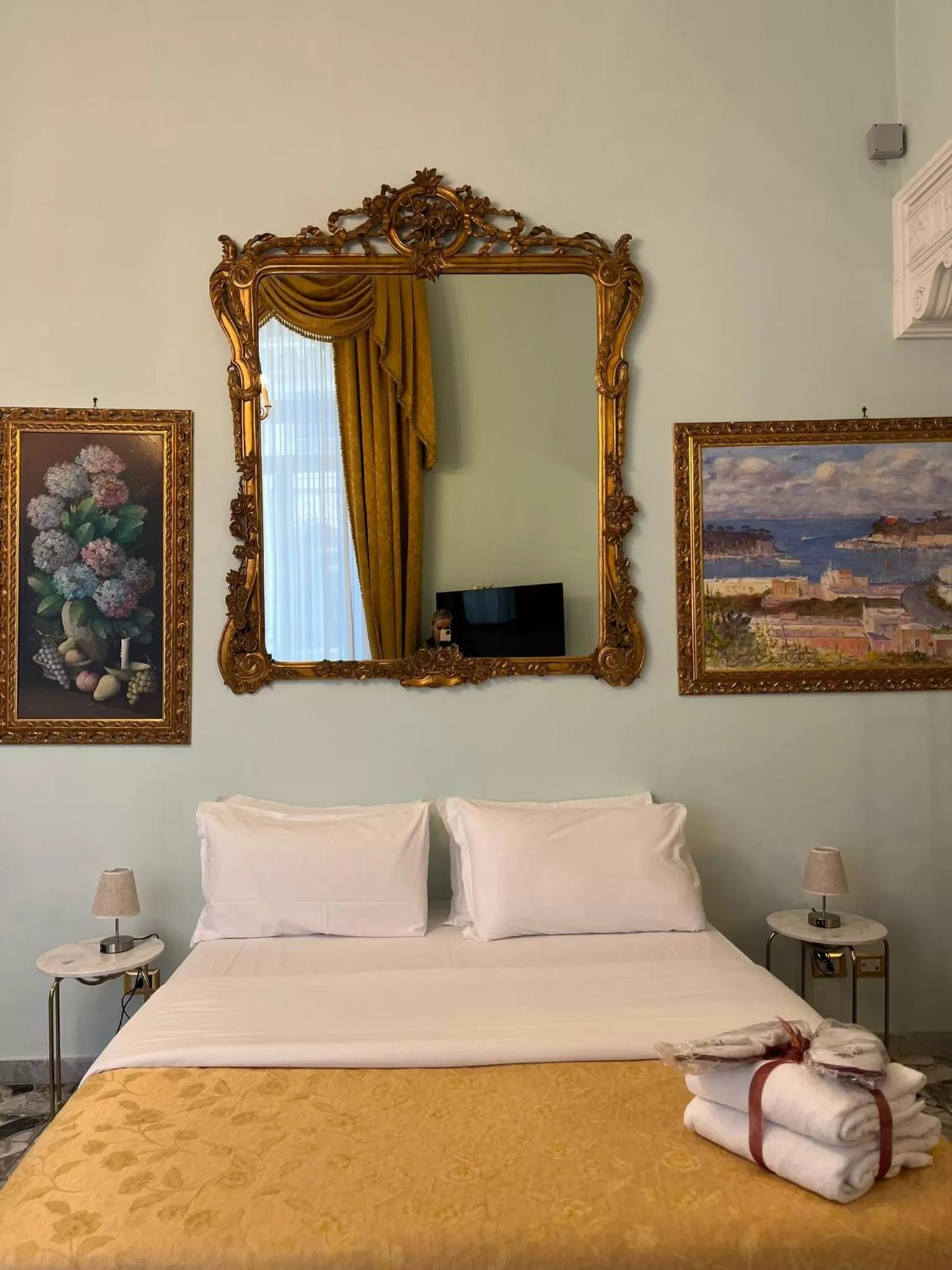 Bed in B&B Art Suite Santa Brigida