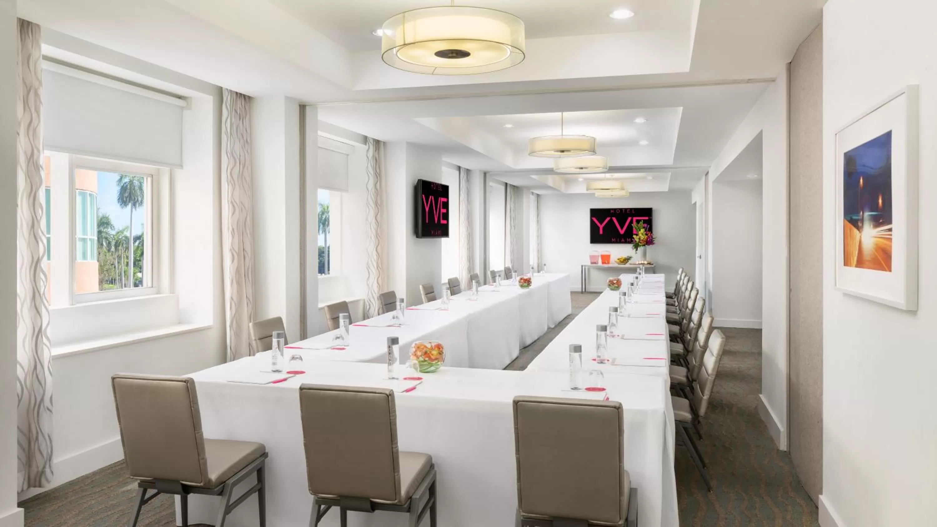 Meeting/conference room in YVE Hotel Miami