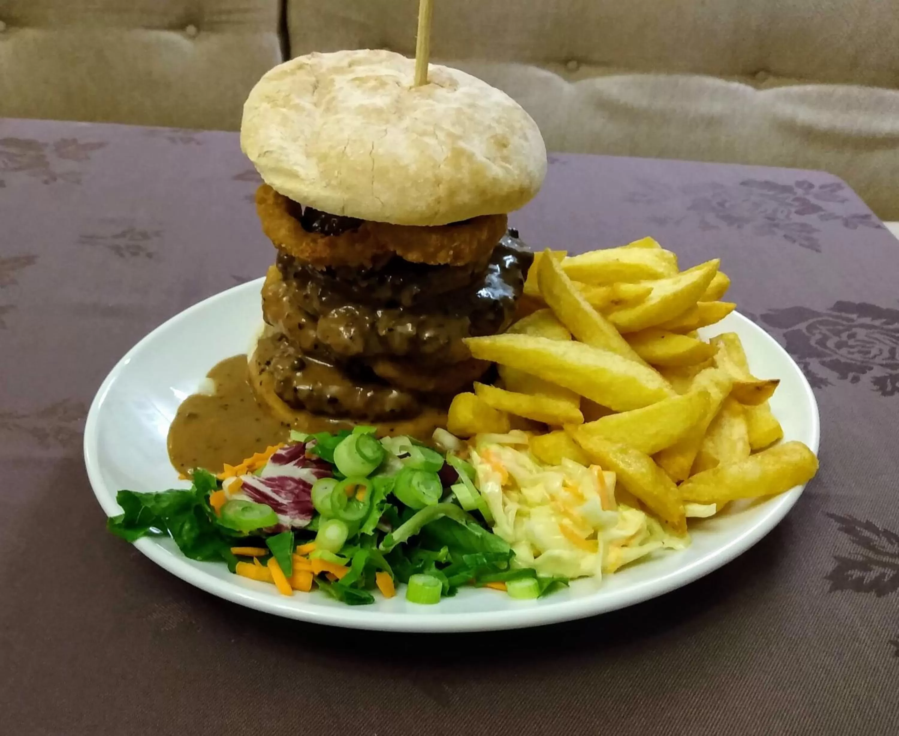 Food and drinks in Marine Hotel