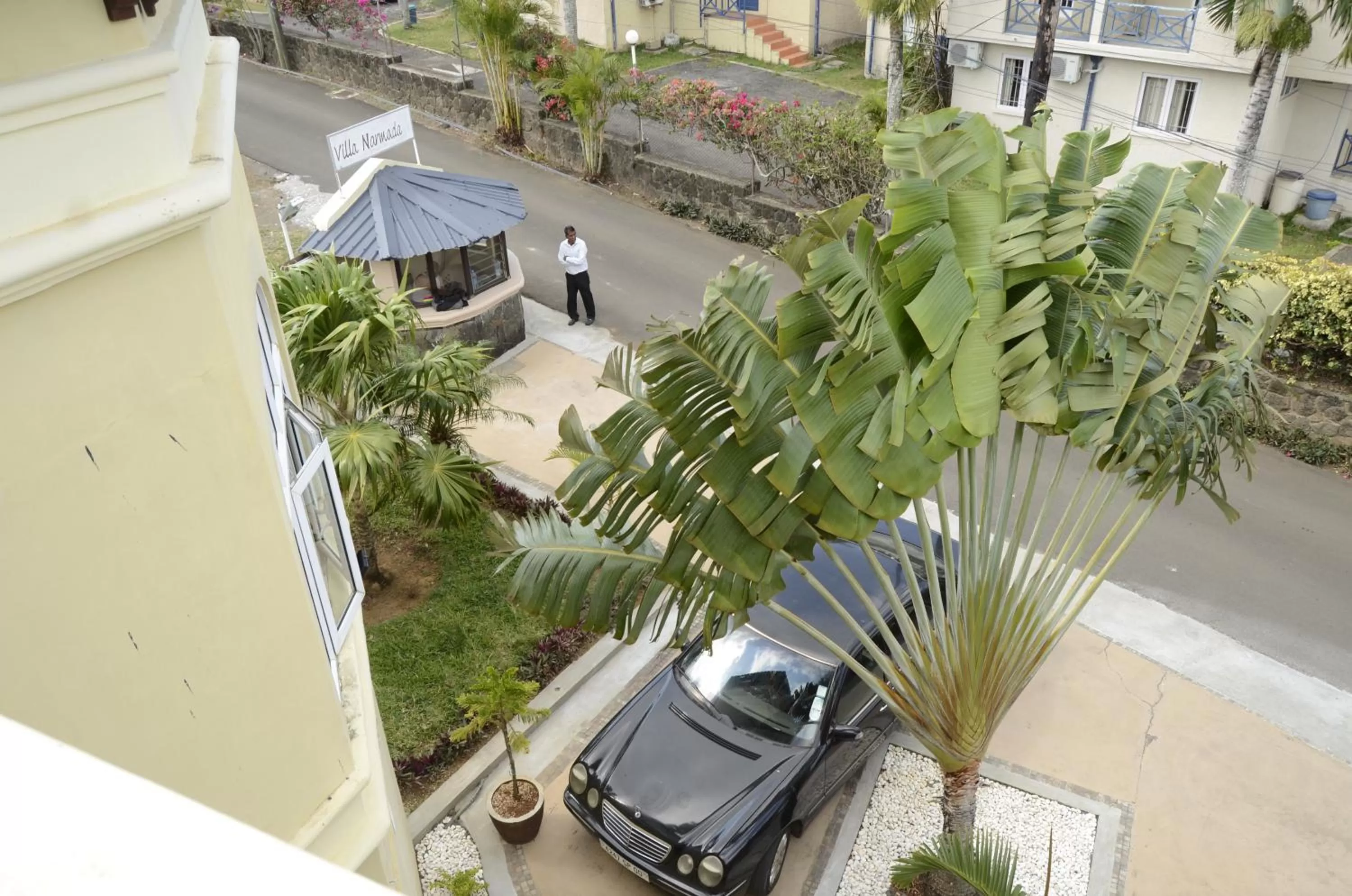 Facade/entrance in Villa Narmada