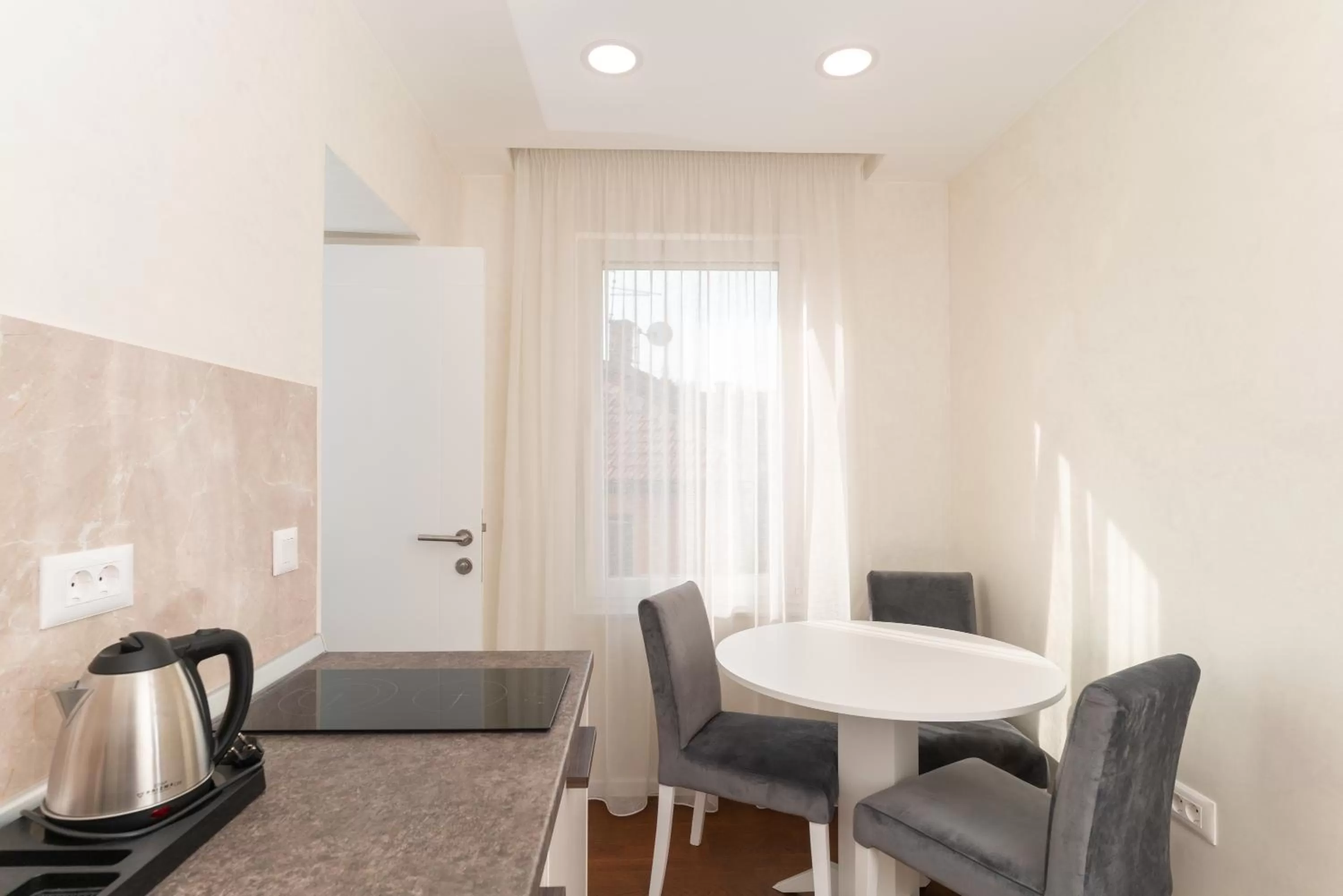 Dining area in Ornament Hotel and Apartments