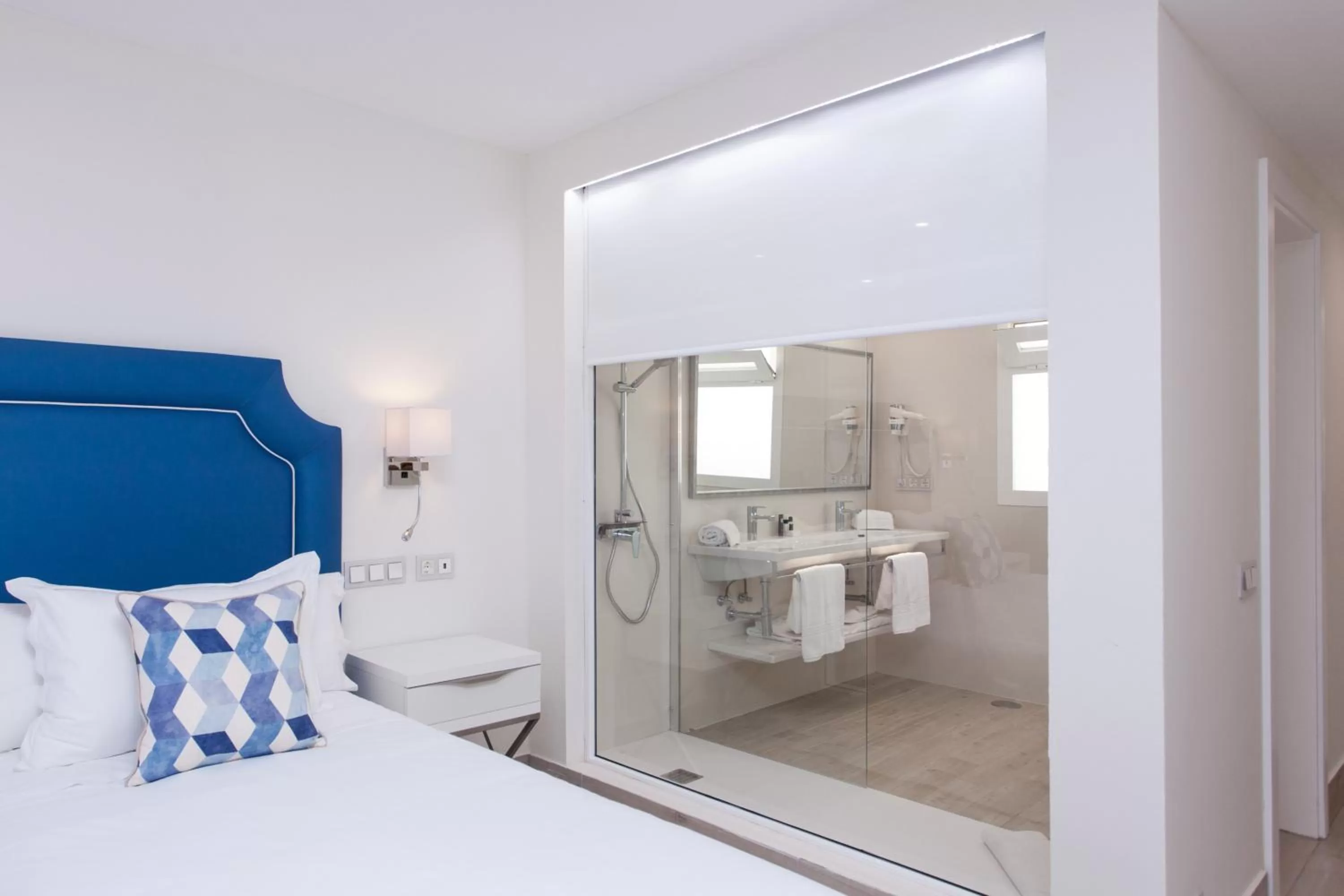 Bathroom, Bed in Hotel Boutique TAO Caleta Mar