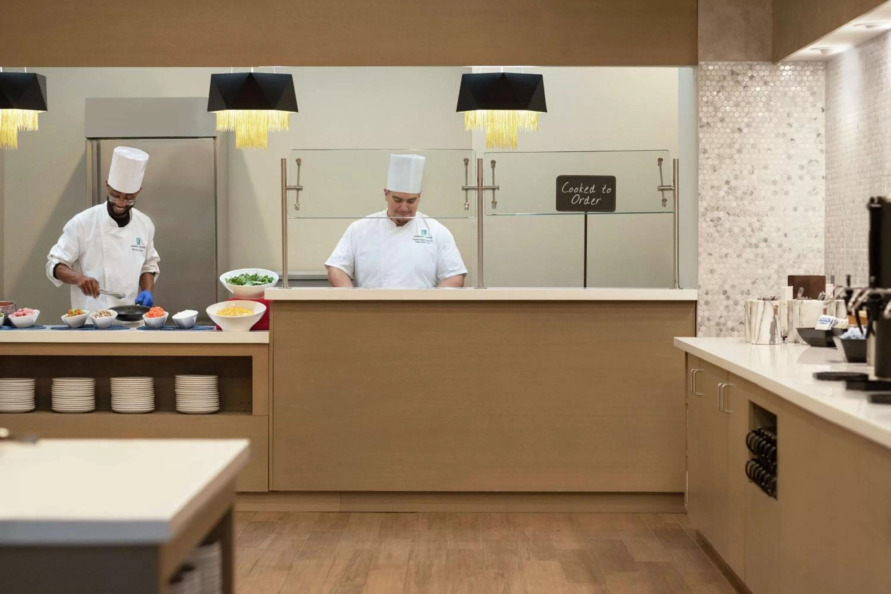 Breakfast in Embassy Suites by Hilton Cleveland Rockside