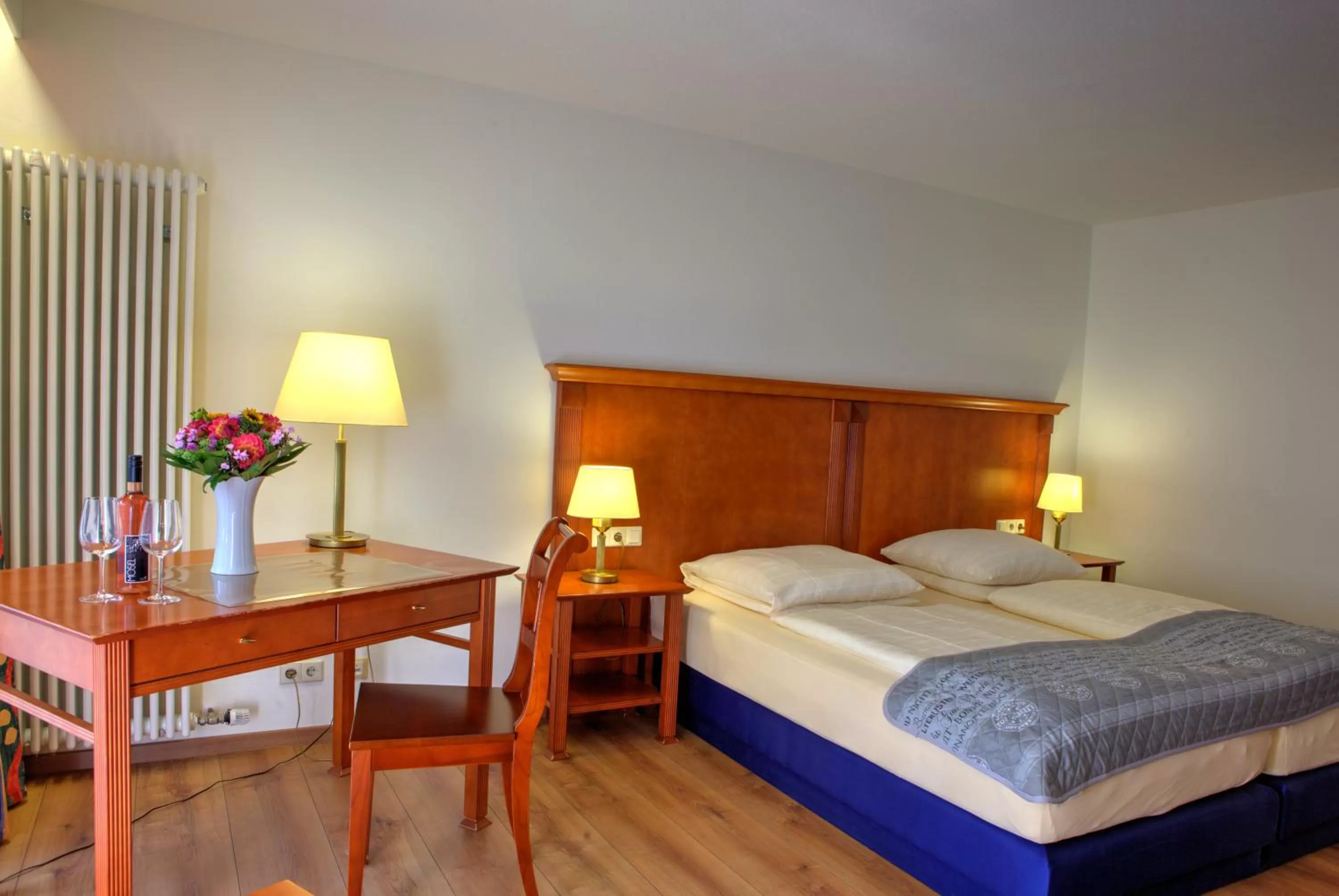 Photo of the whole room, Bed in Moselromantik Hotel Am Panoramabogen