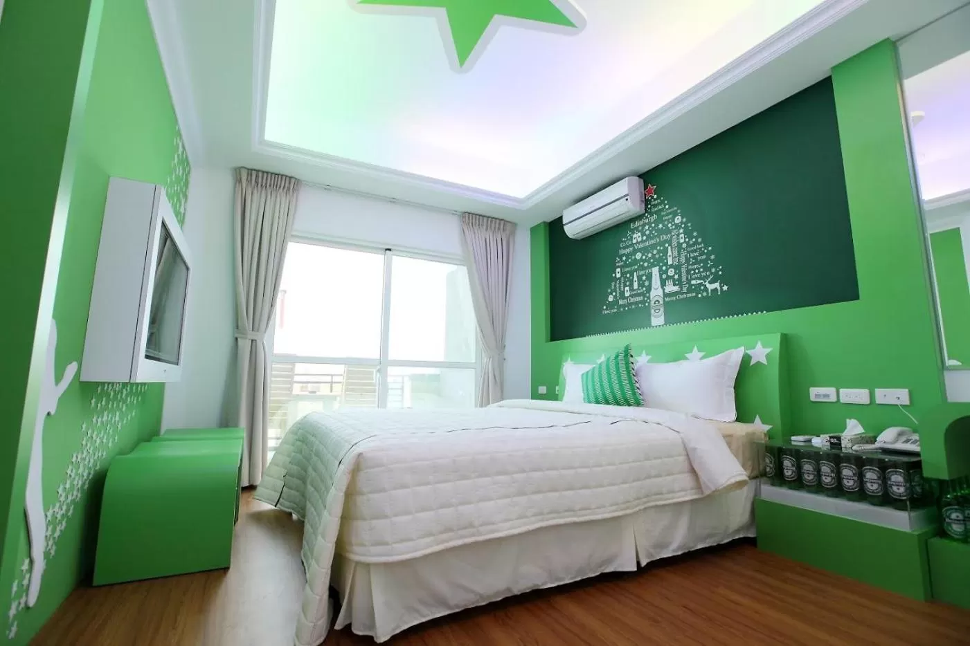 Photo of the whole room, Bed in Edinburgh 16 Inn