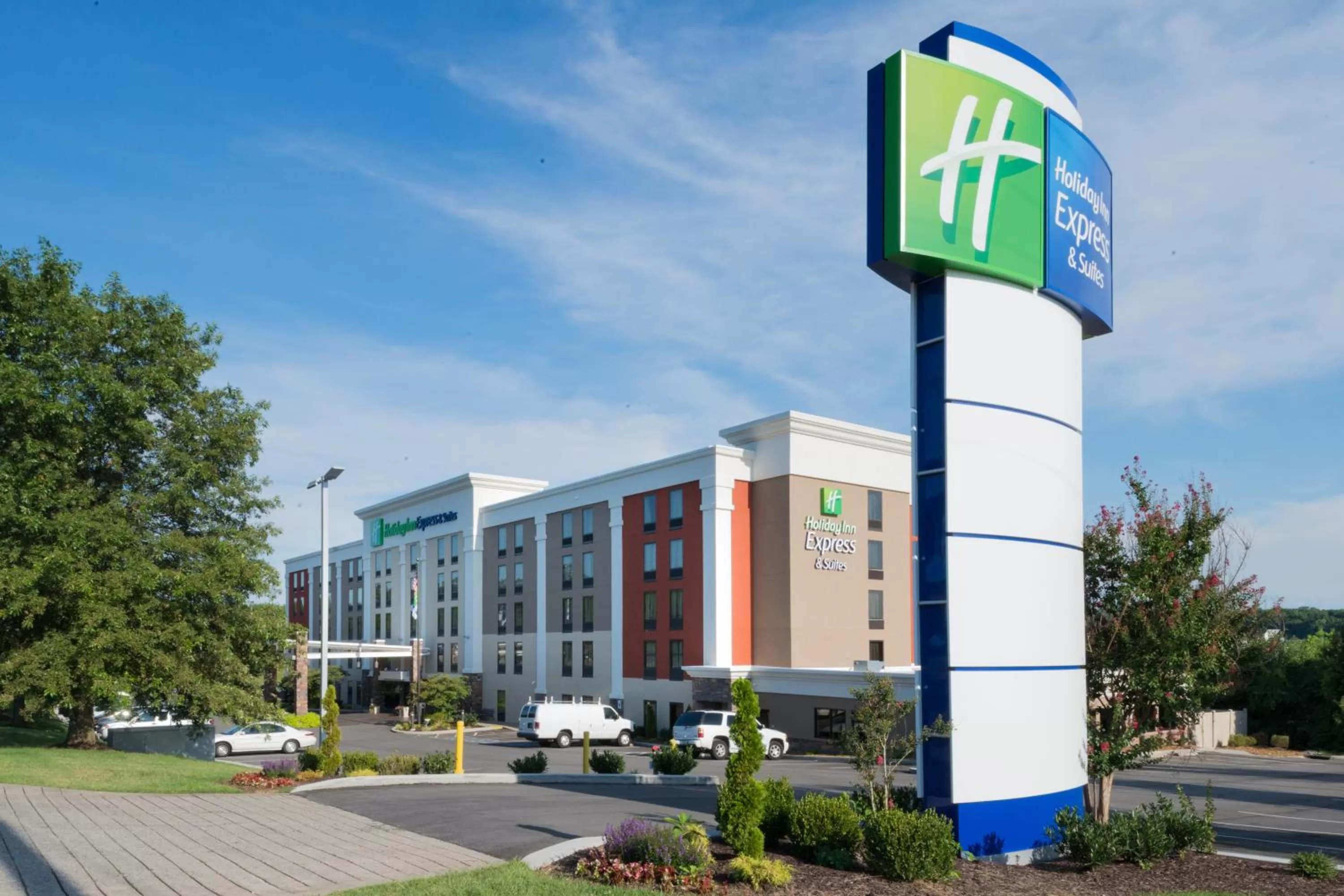 Property building in Holiday Inn Express & Suites Nashville Southeast - Antioch by IHG