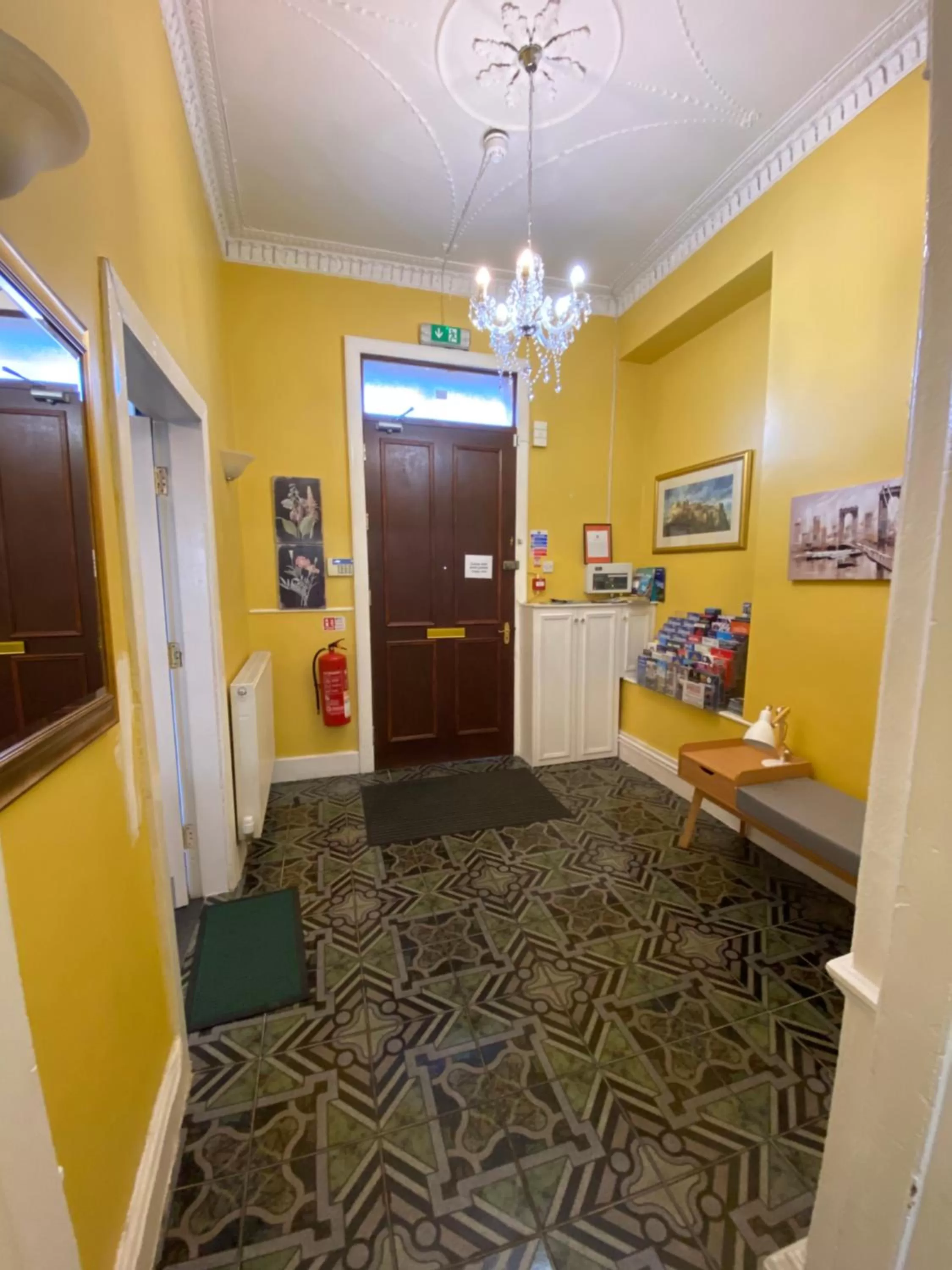 Lobby or reception in 16 Pilrig Guest House