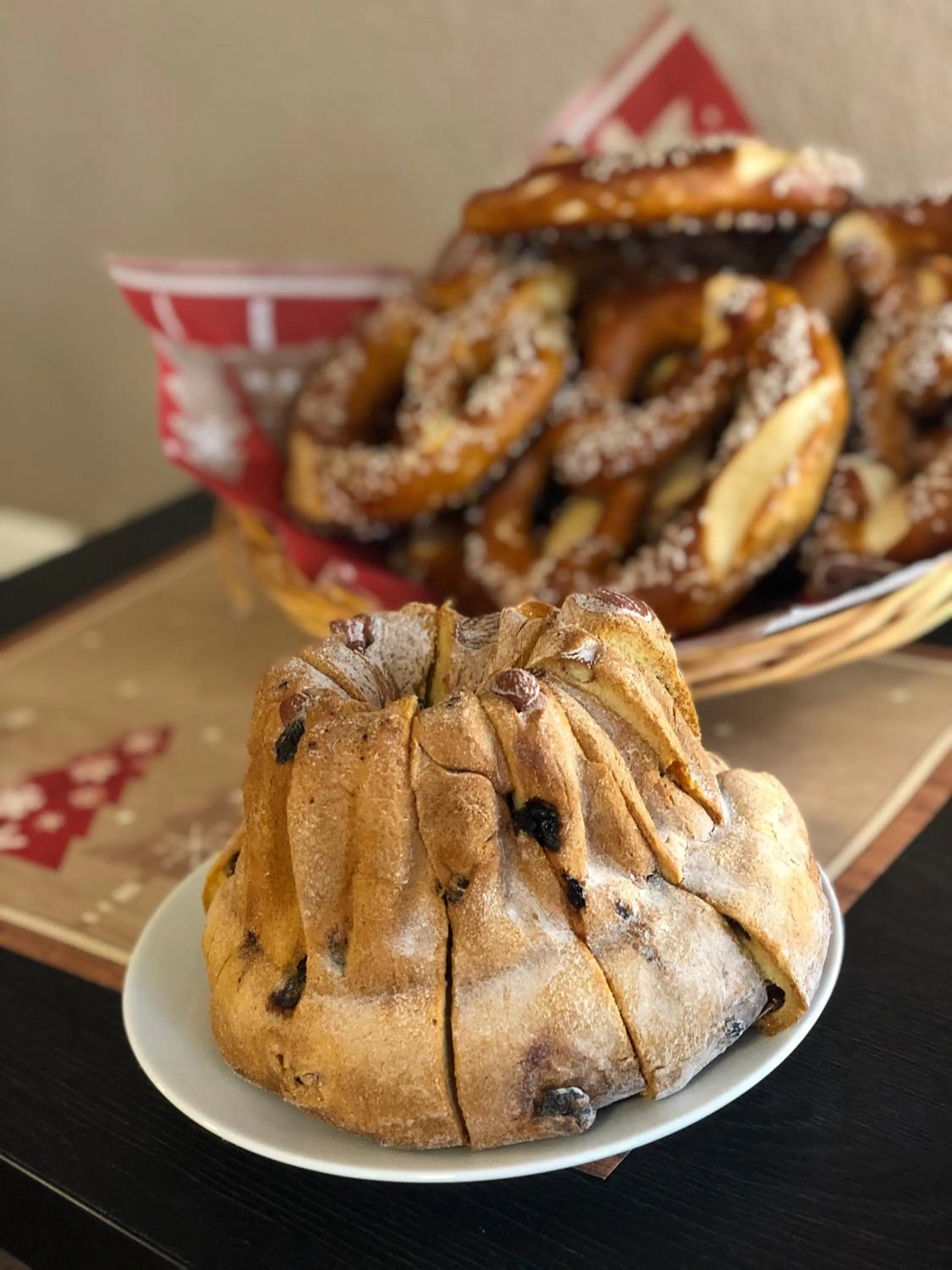 Restaurant/places to eat in Hotel Arc-En-Ciel Colmar Contact Hotel