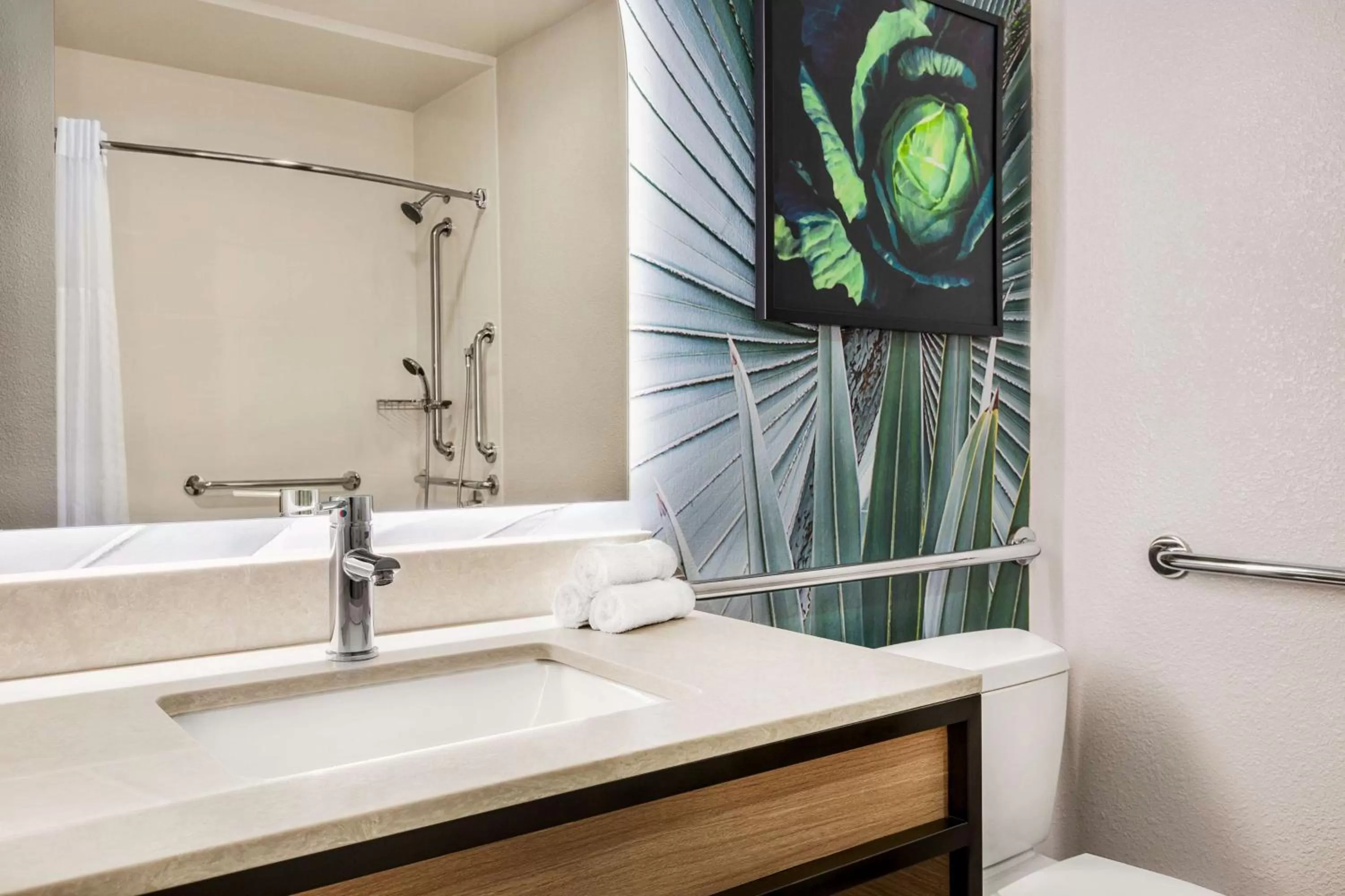 Bathroom in Hilton Garden Inn Monterey