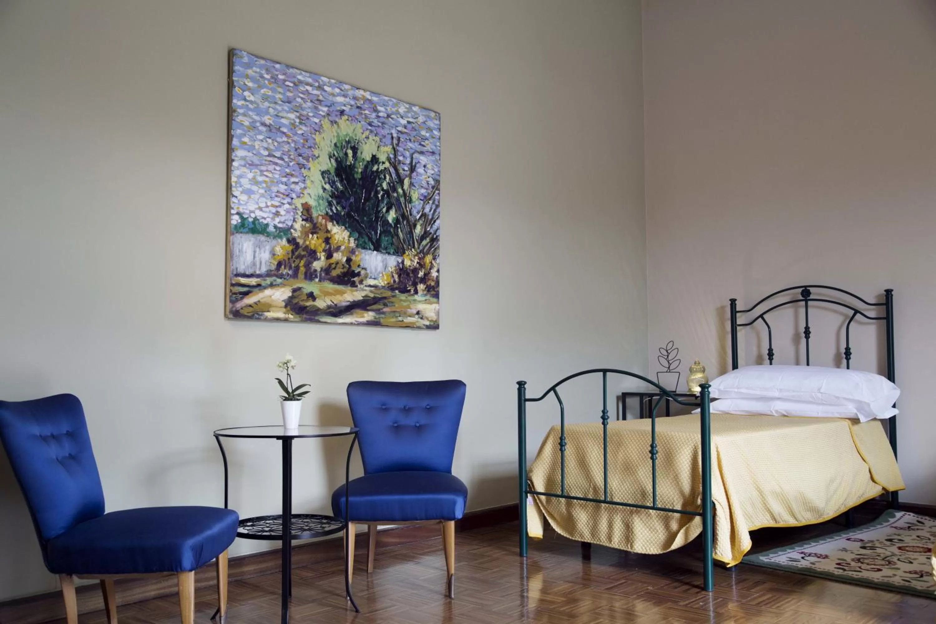 Decorative detail, Bed in Liodoro Catania B&B