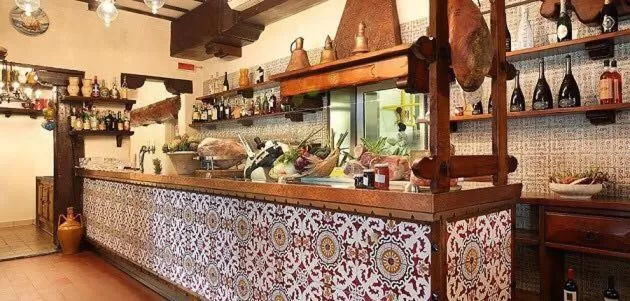 Restaurant/places to eat, Lounge/Bar in B&B La Ruota Milano