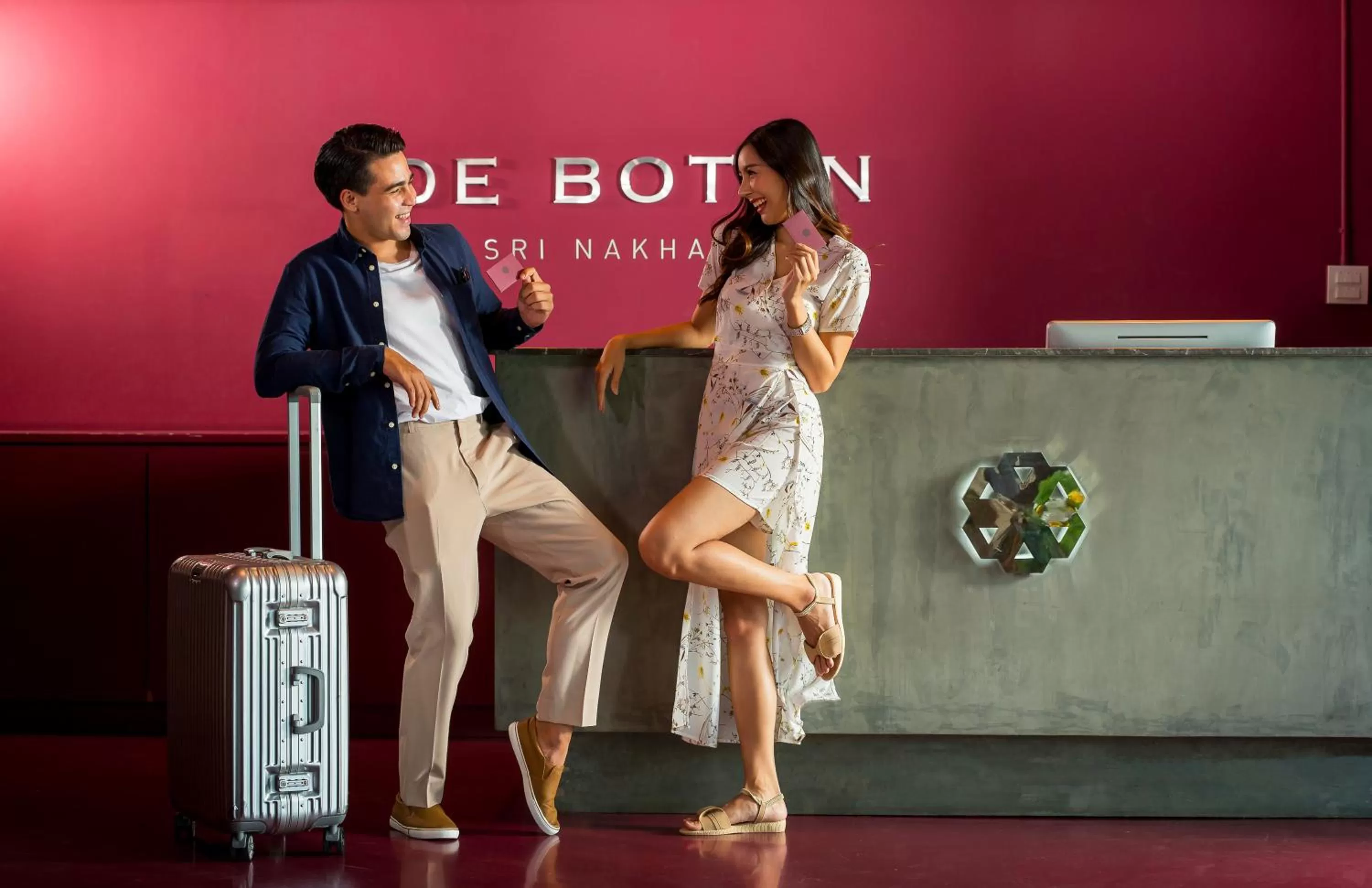 Lobby or reception in De Botan Srinakarin Hotel & Residence