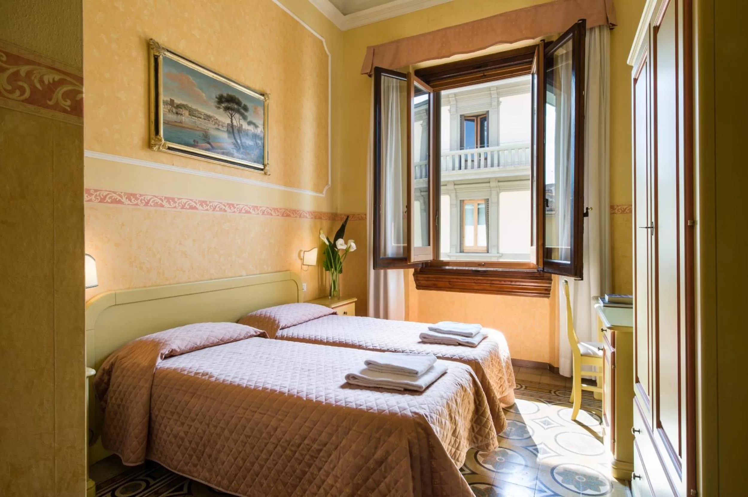 Double or Twin Room in Hotel Fiorita