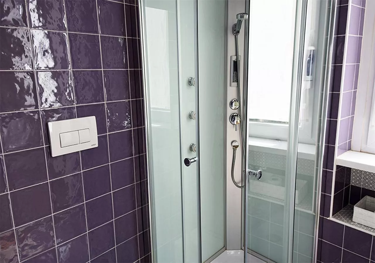 Toilet in B&B Borfuro