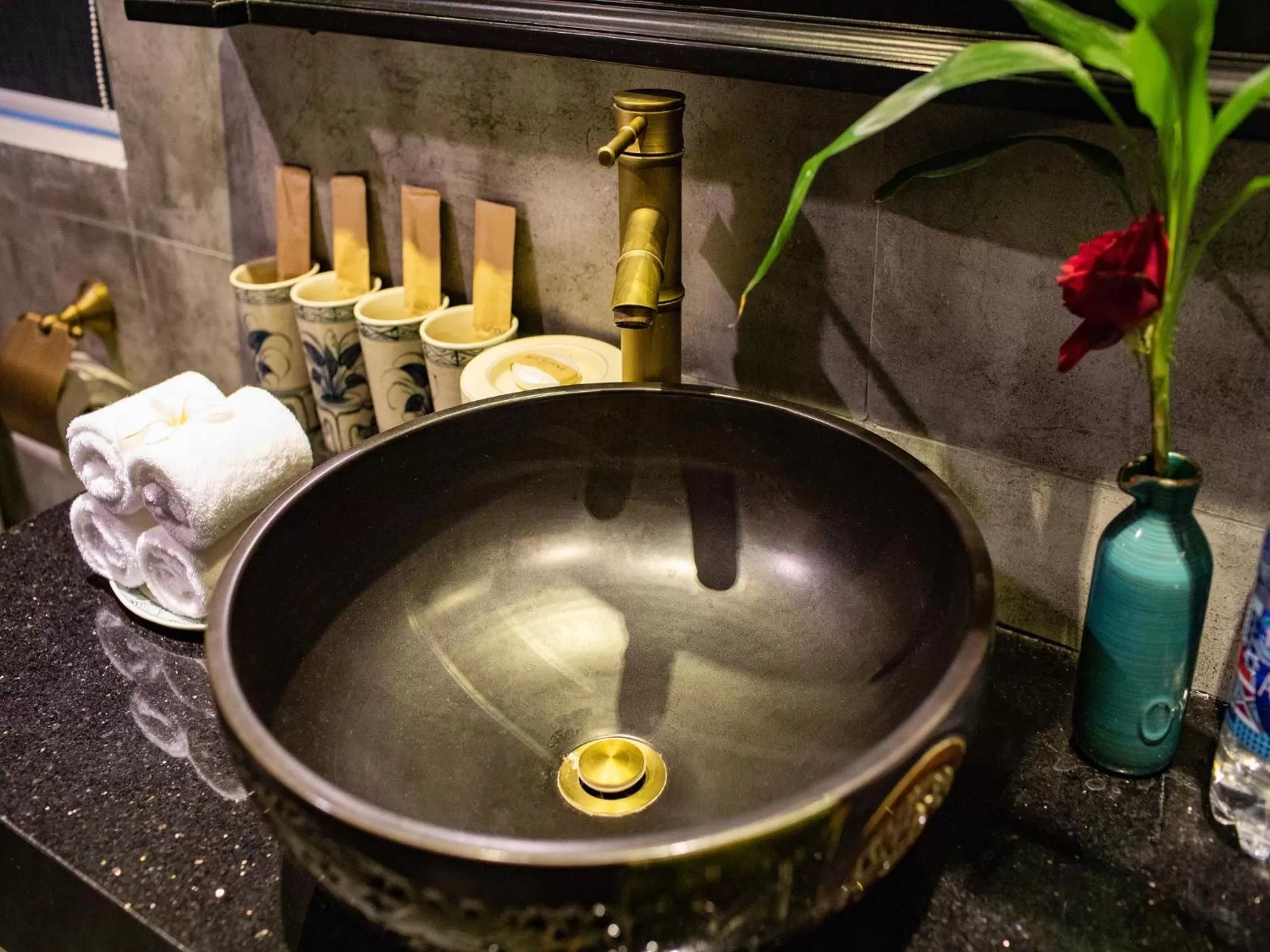 Bathroom in The Blue Alcove Hotel