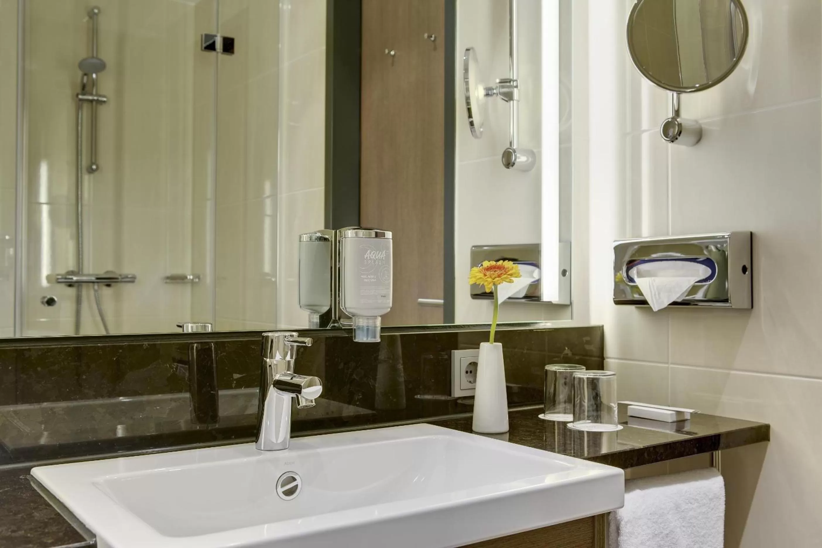 Bathroom in IntercityHotel Leipzig