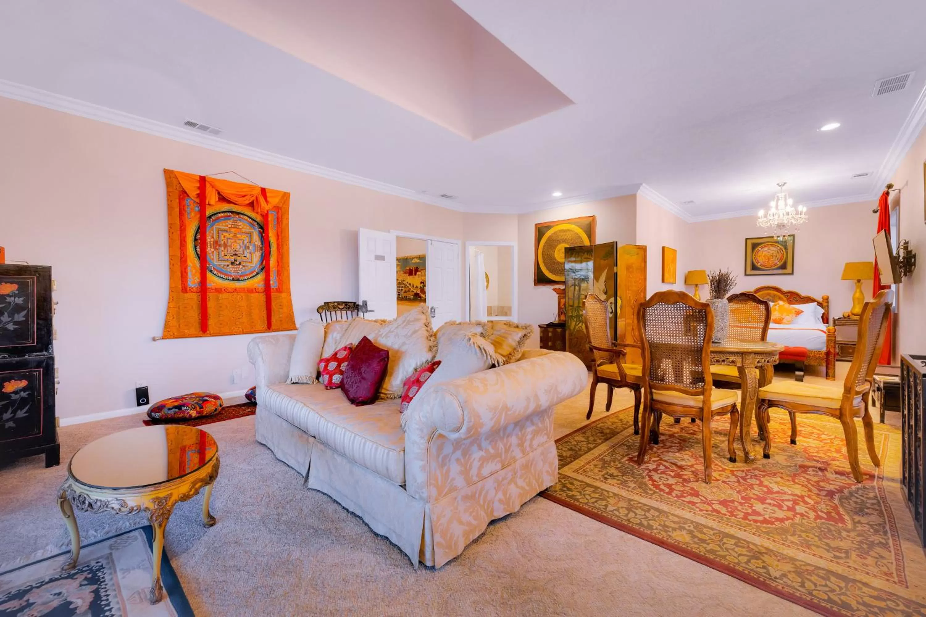 Quiet Mind Mountain Lodge, Retreat & Spa