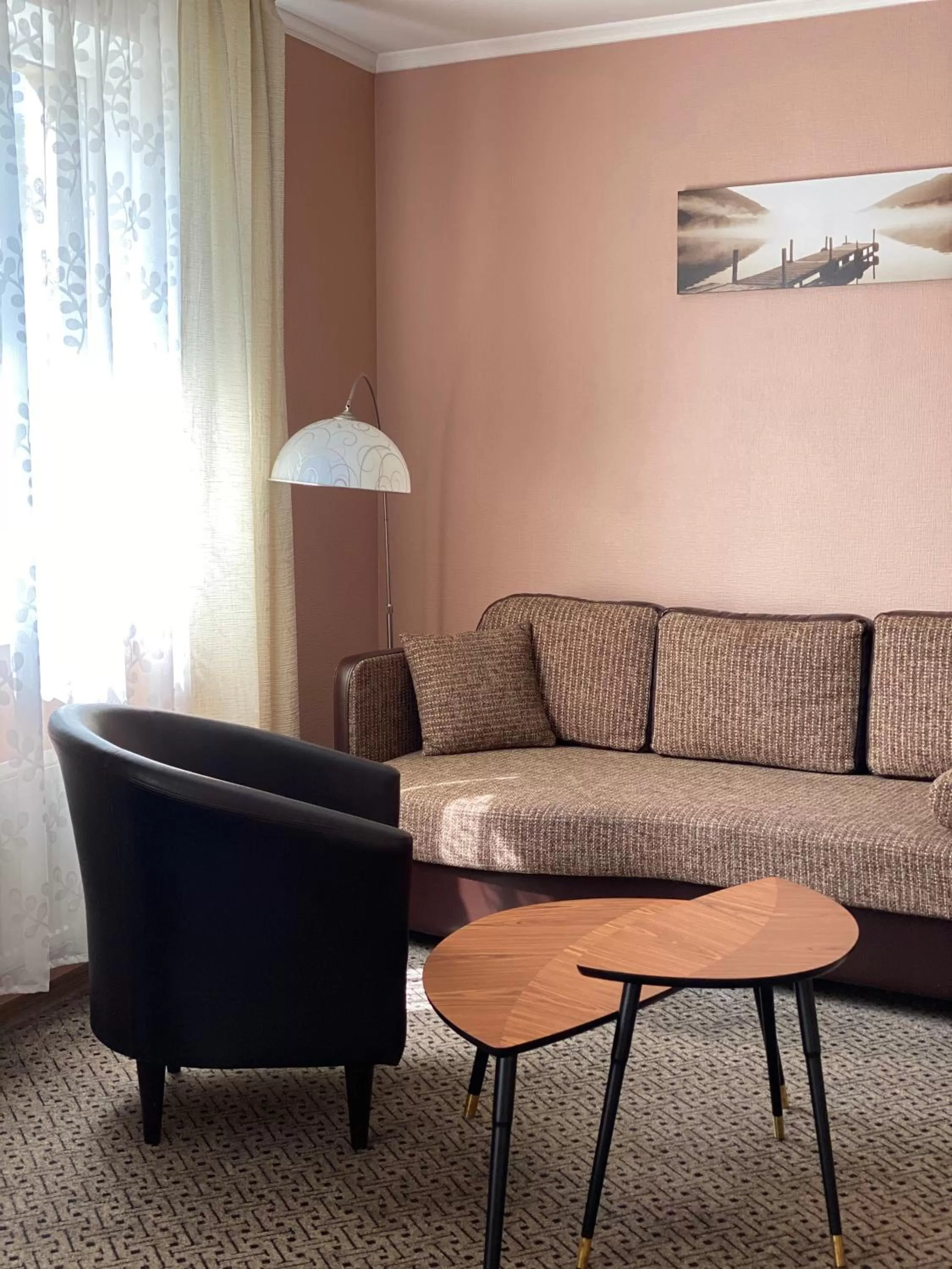 Seating area in Hotel BEST with FREE PARKING