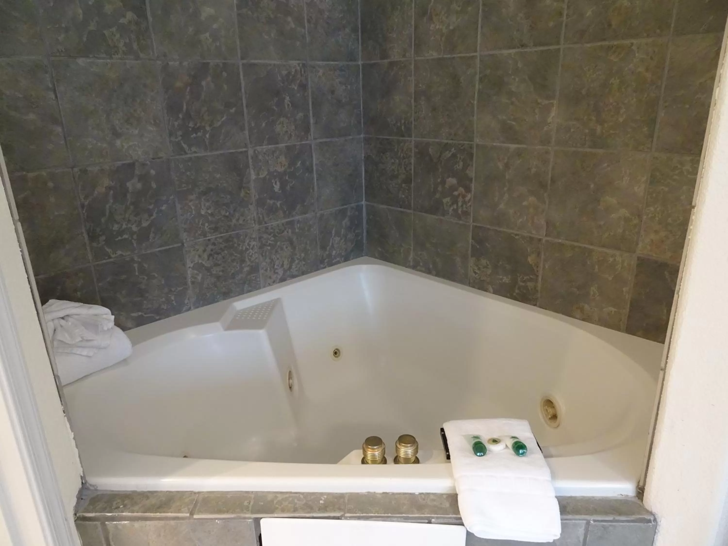 Spa and wellness centre/facilities in Hotel Aspen Flagstaff/ Grand Canyon InnSuites