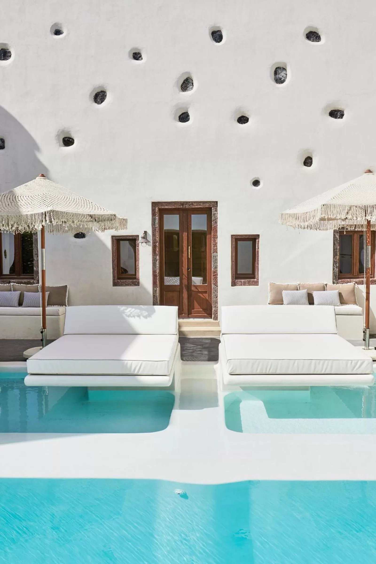 Swimming pool in Winery Hotel 1870