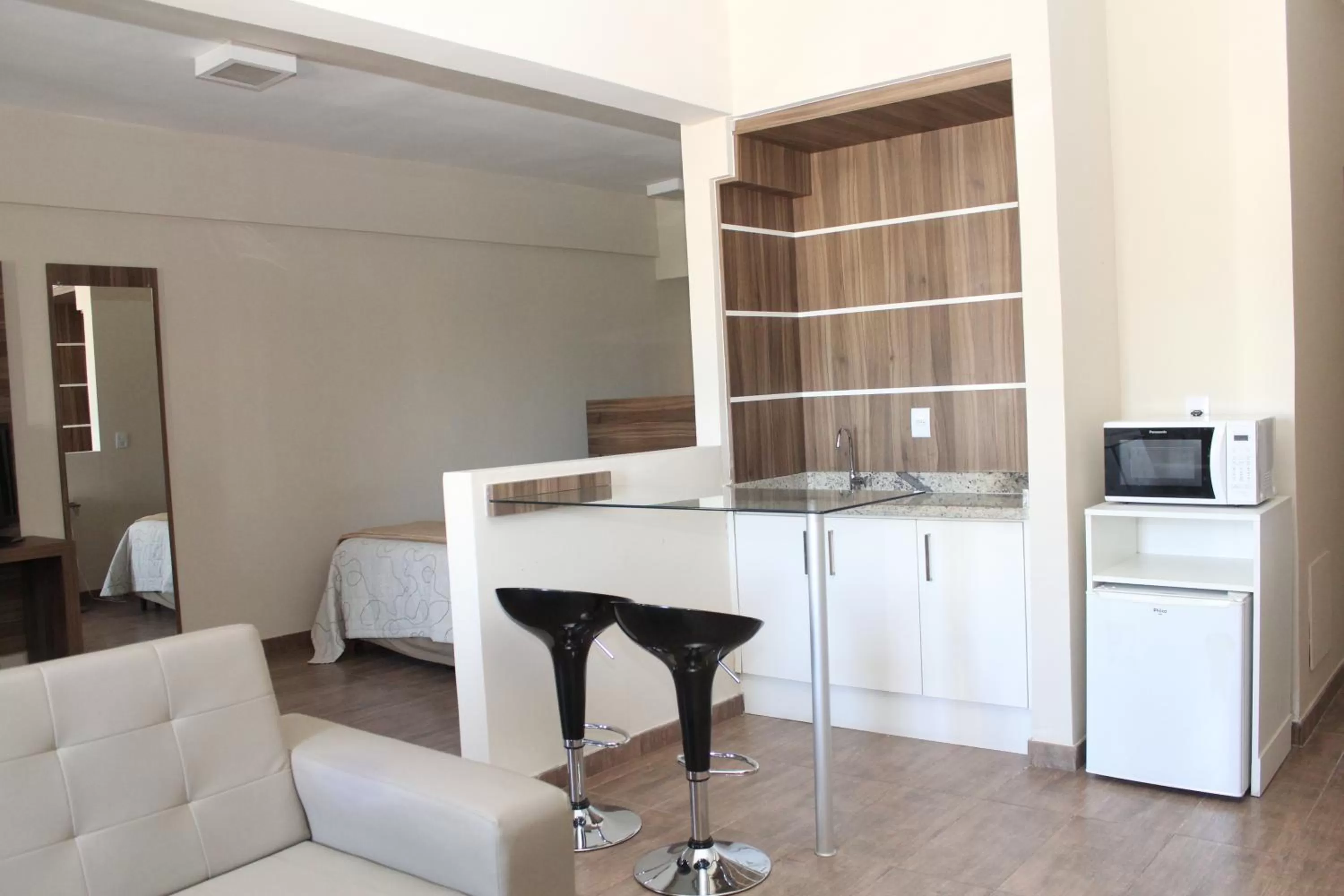 Dining area in Resende Inn