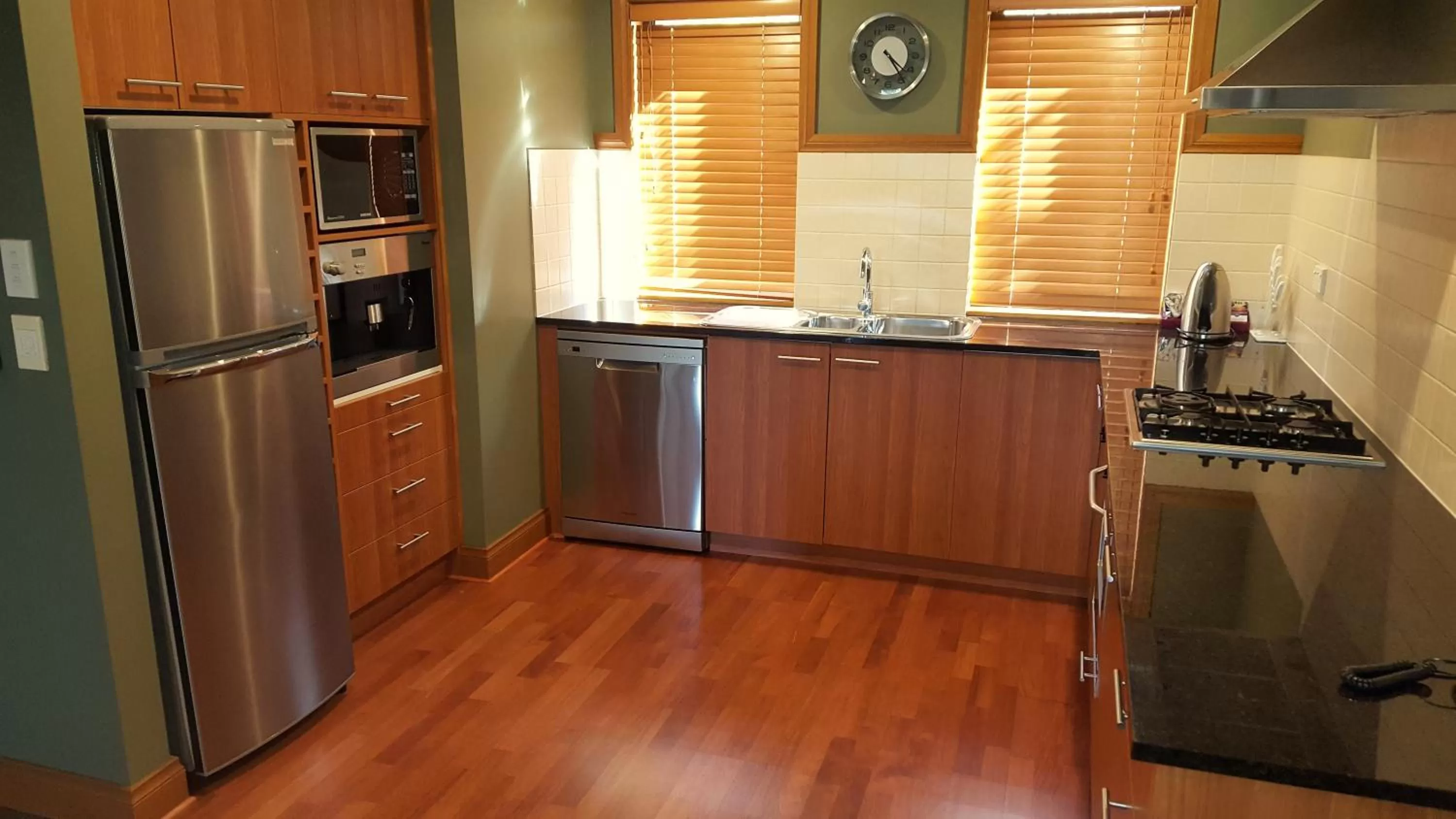 Kitchen or kitchenette in Wanaka Luxury Apartments