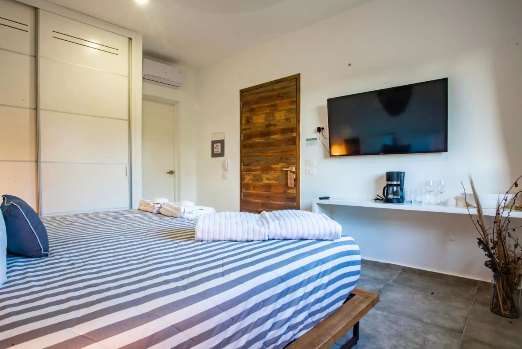 Bedroom, Bed in Panacea Condo Tulum