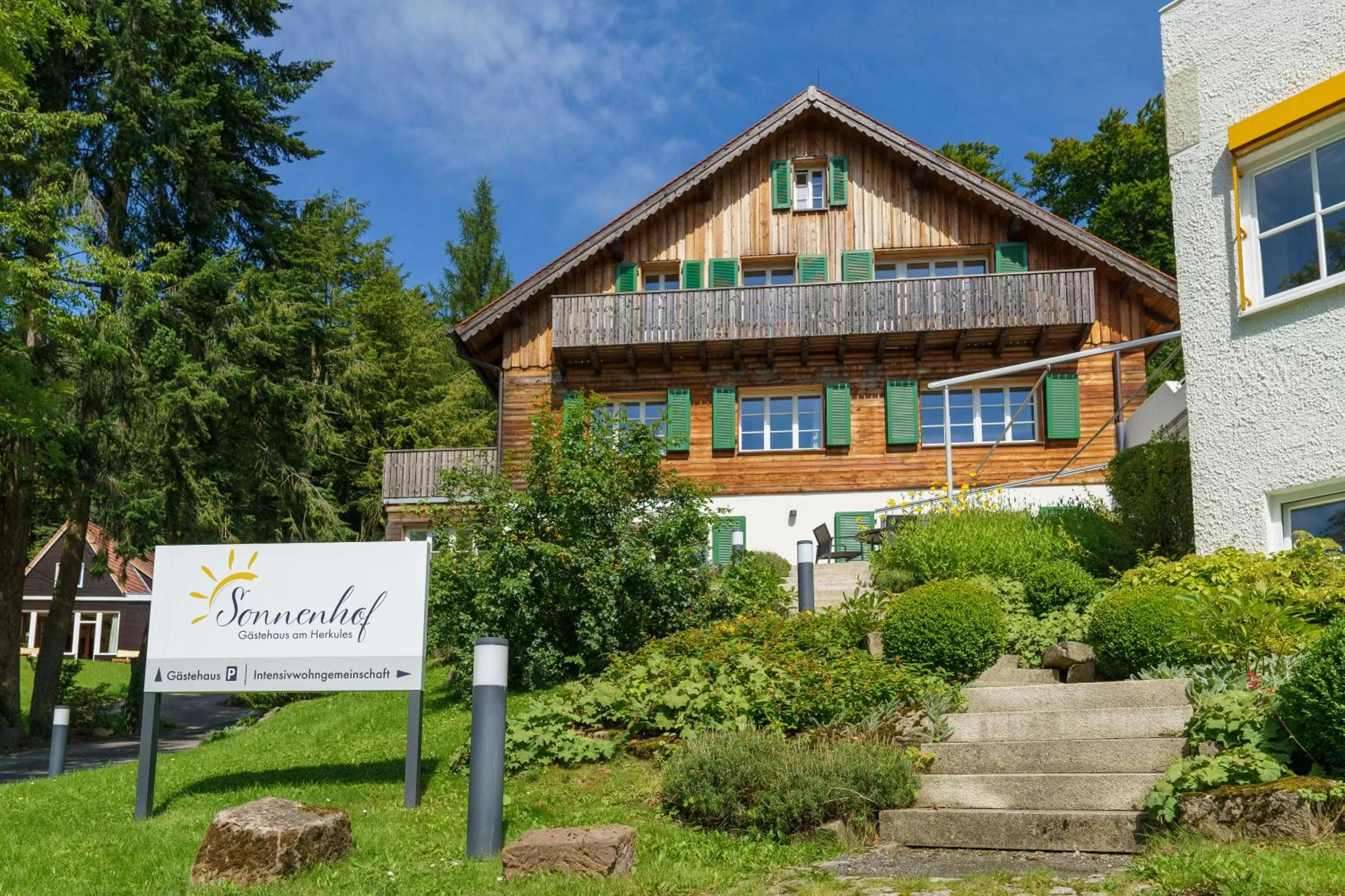 Property building in Gästehaus Sonnenhof