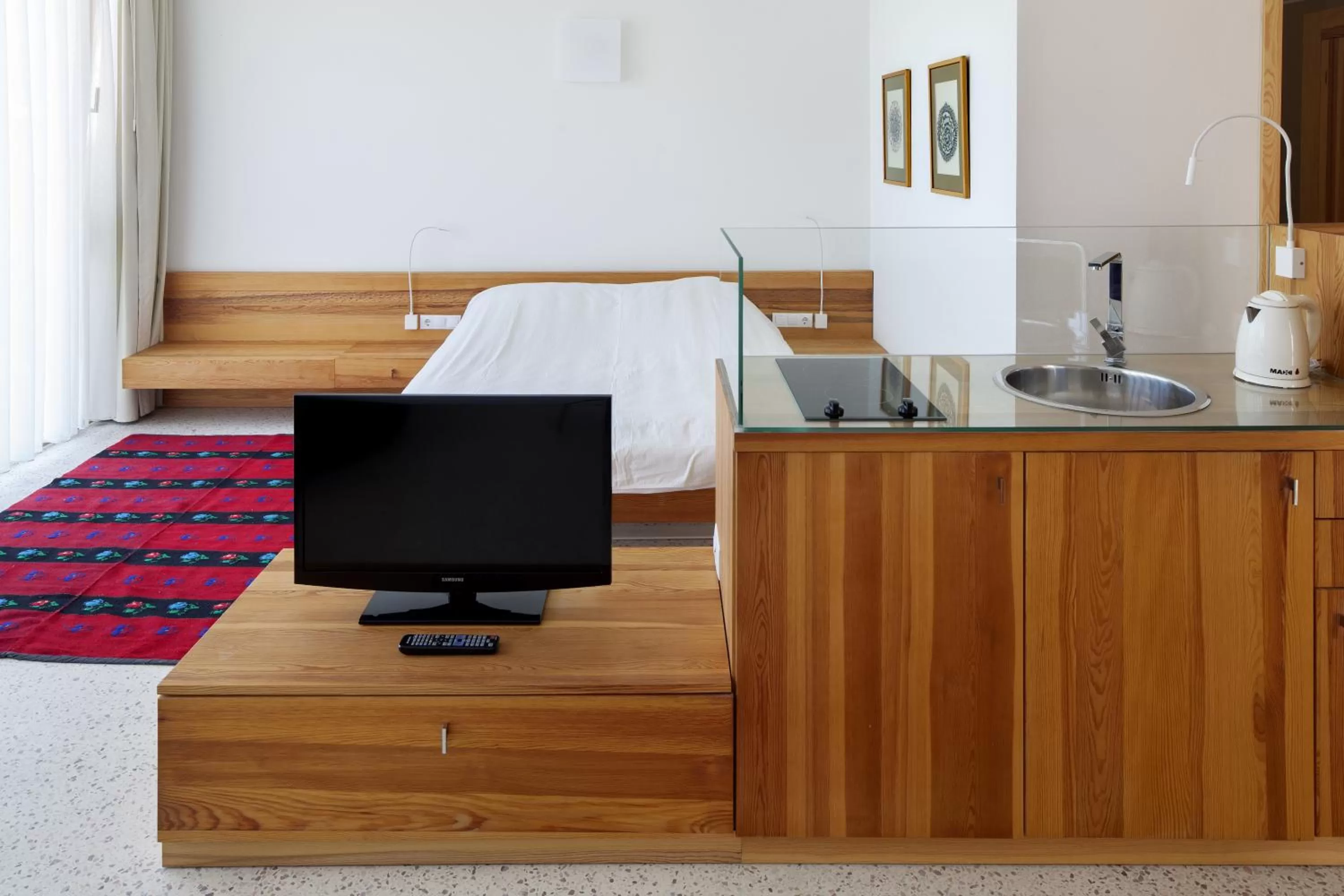Studio with Patio in Hotel Gracanica